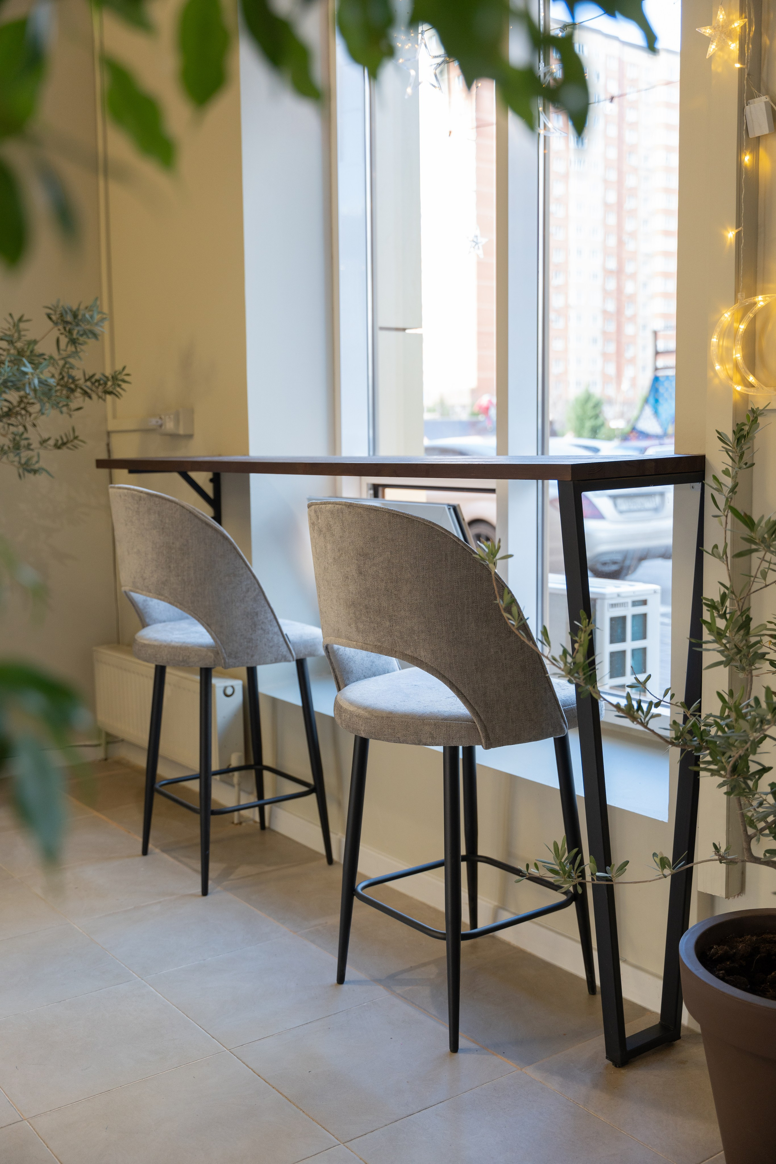 Интерьерная фотосъемка кофейни Love and Coffee — уютное место в Краснодаре Профессиональная фотосъемка интерьера кофейни в Краснодаре — Love. Шедевры для Вас! Фотограф и Видеограф в Краснодаре Пахиев Руслан