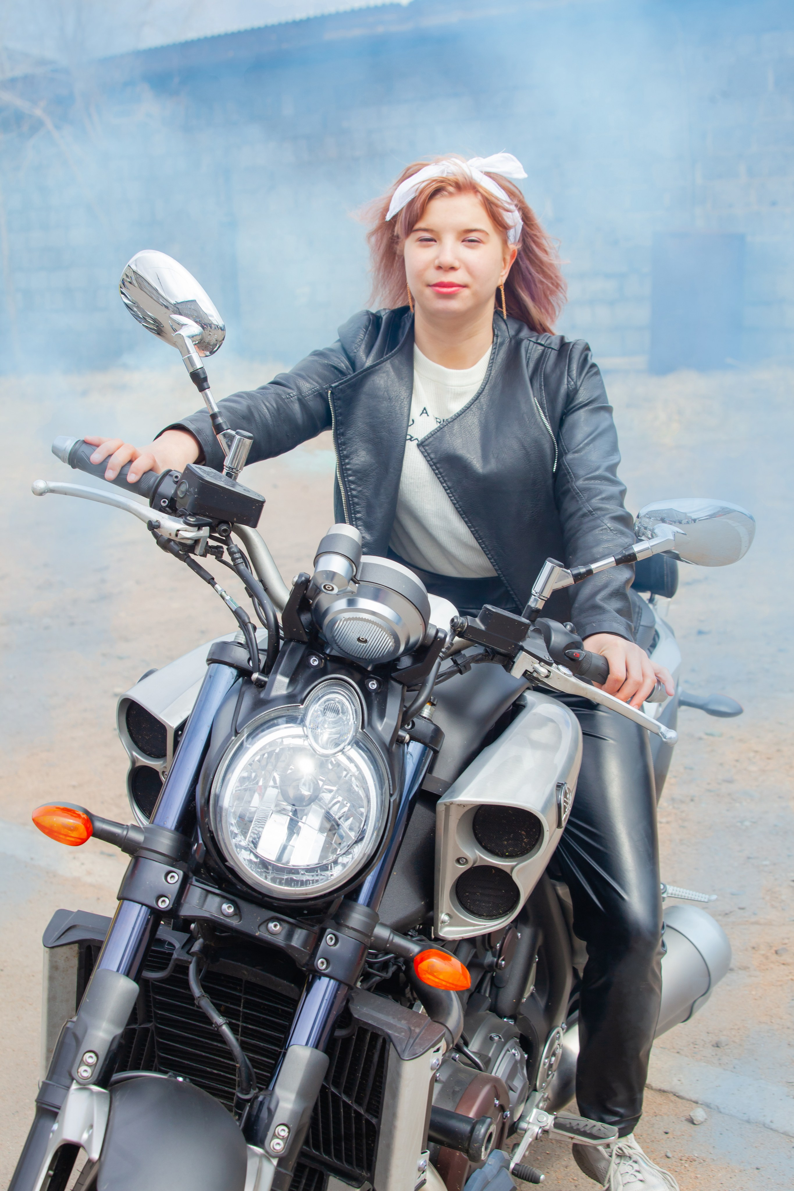 Школьники в студии. Фотограф Бурятия. Печать фотокниг