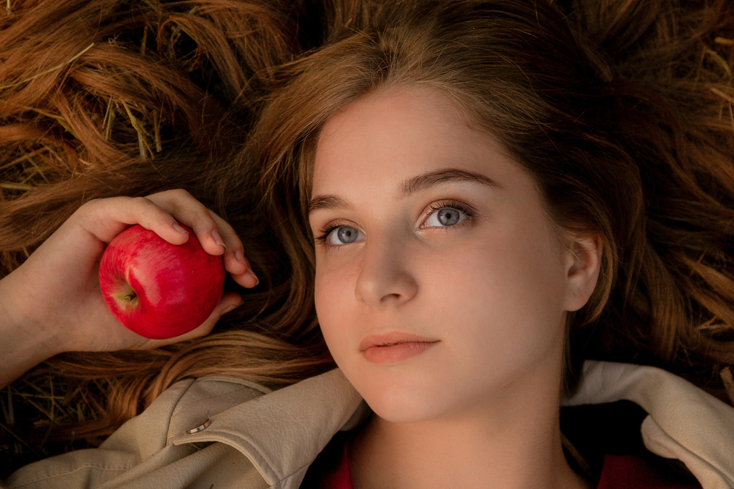 Прогулка на лошади. Портретный фотограф в Москве Юлия Красовская