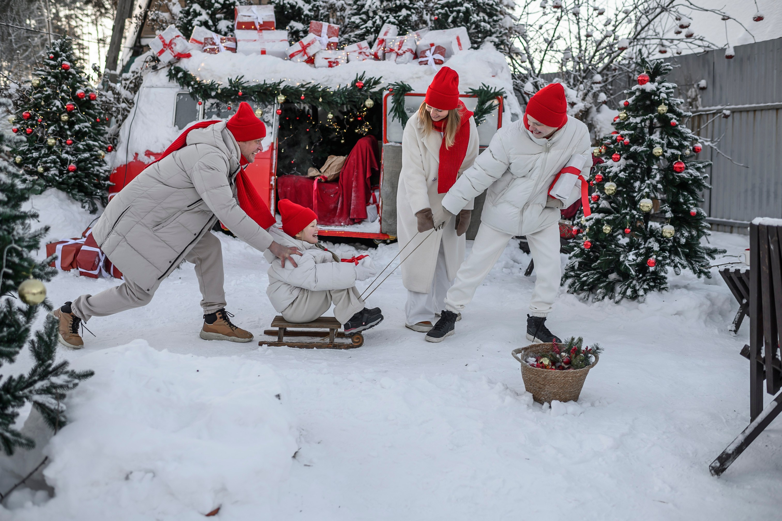 НОВОГОДНИЙ ФУРГОН. Семейный фотограф Екатеринбург Лора Мур