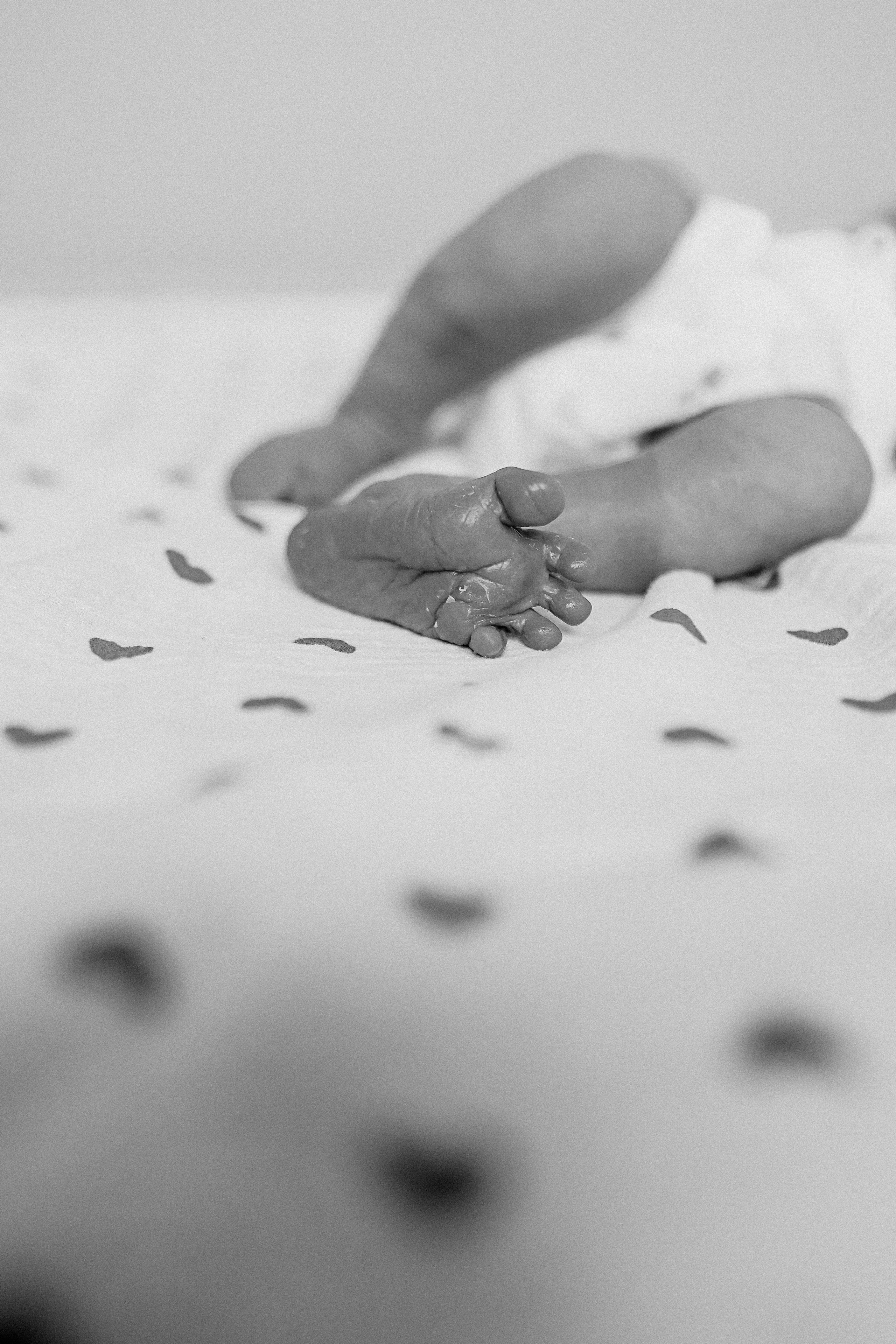 Выписка палата+внизу ПЦЭ. Семейный фотограф Тюмень, фотограф на роды Салмина Мария