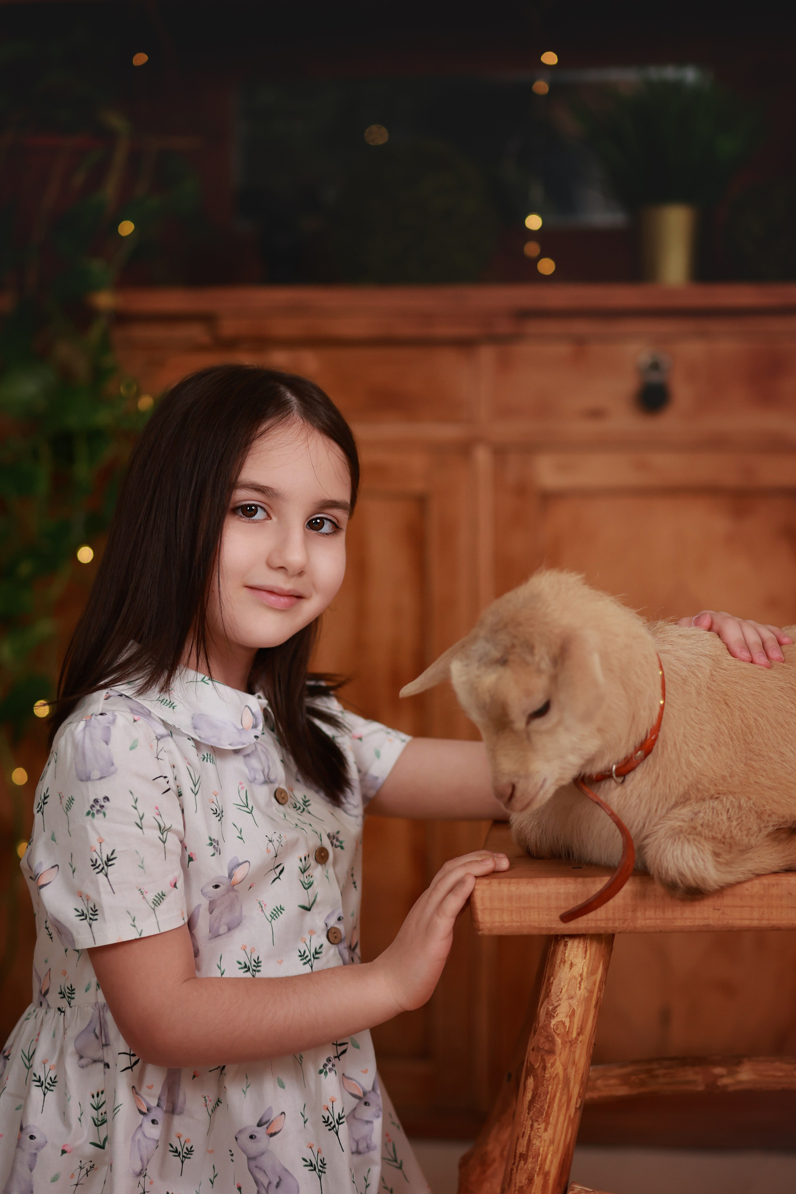 Фотопроект с козочкой и кроликами. Детский семейный фотограф Краснодар