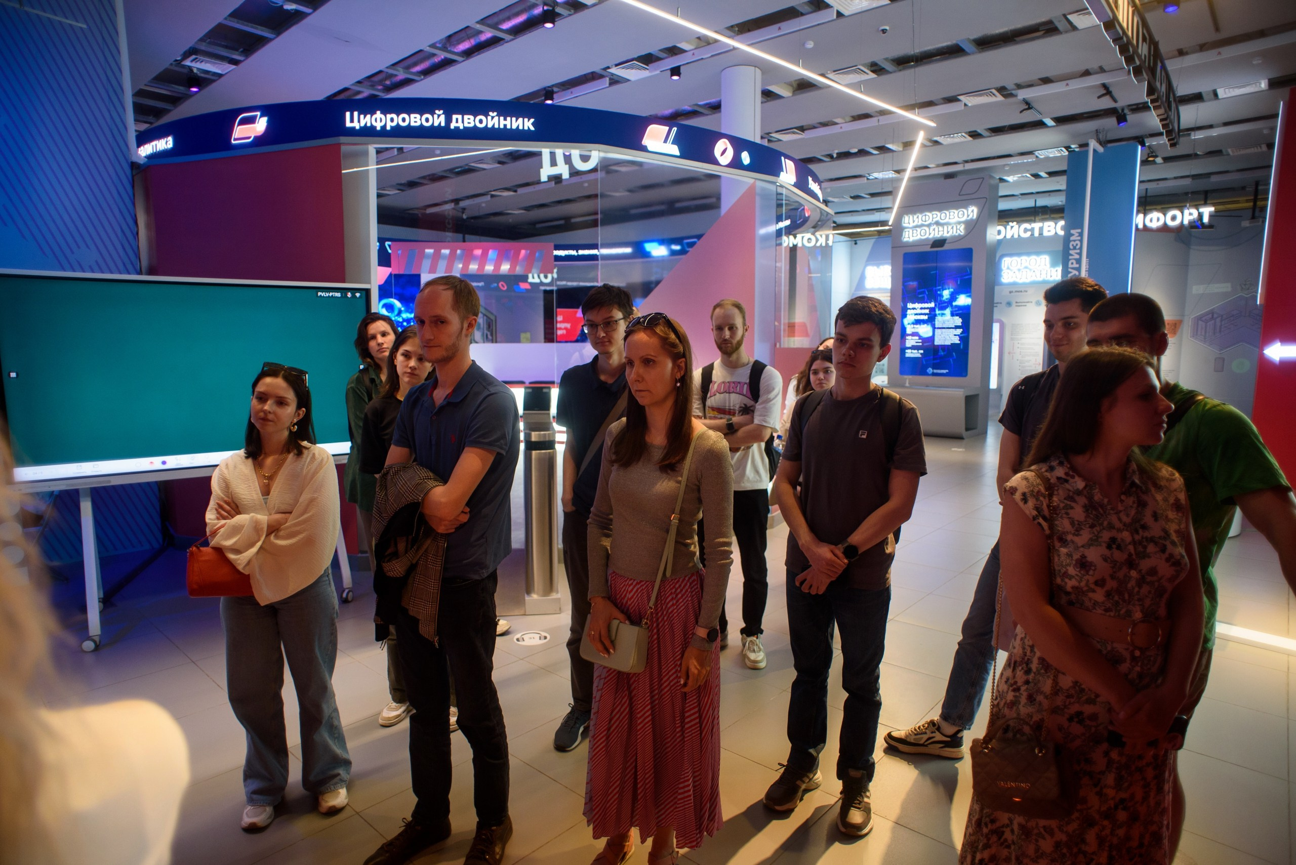 Стажировка Правительства Москвы / «ДИТворкинг». Фотограф и Видеограф в Москве. Олег Корушев