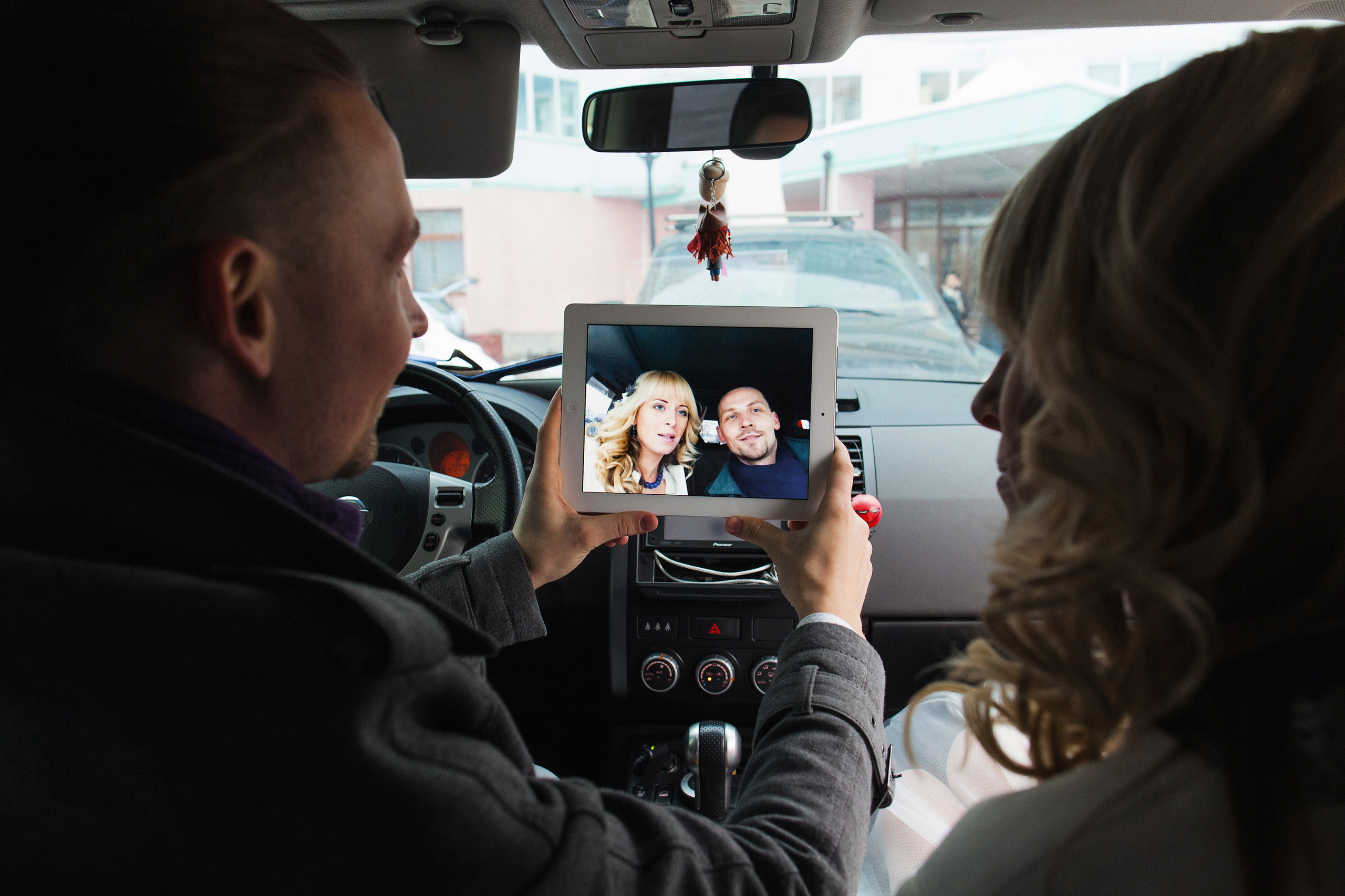 ФИОЛЕТОВО. Свадебный фотограф в Москве Никифоров-Гордеев Константин