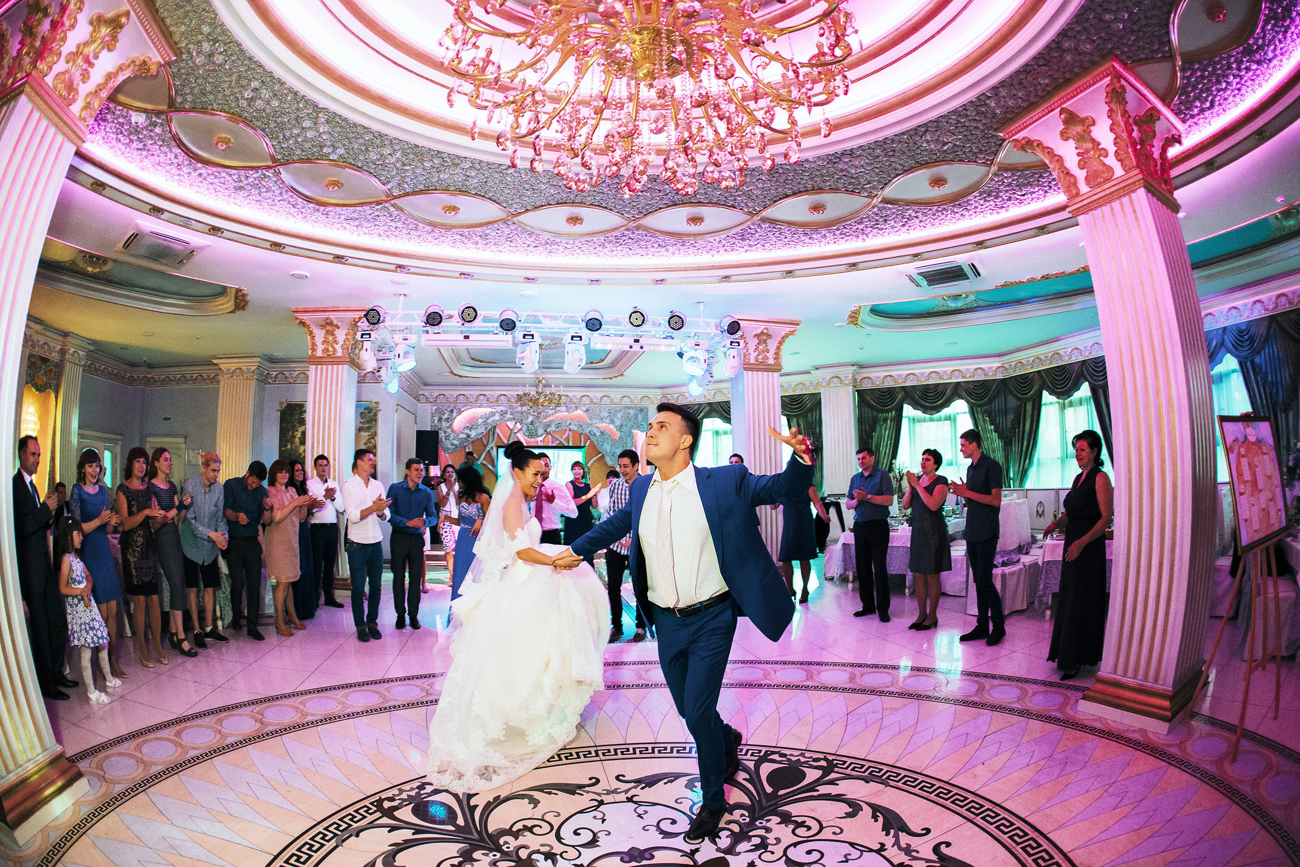 НАСТРОЕНИЕ ВВЕРХ. Свадебный фотограф в Москве Никифоров-Гордеев Константин