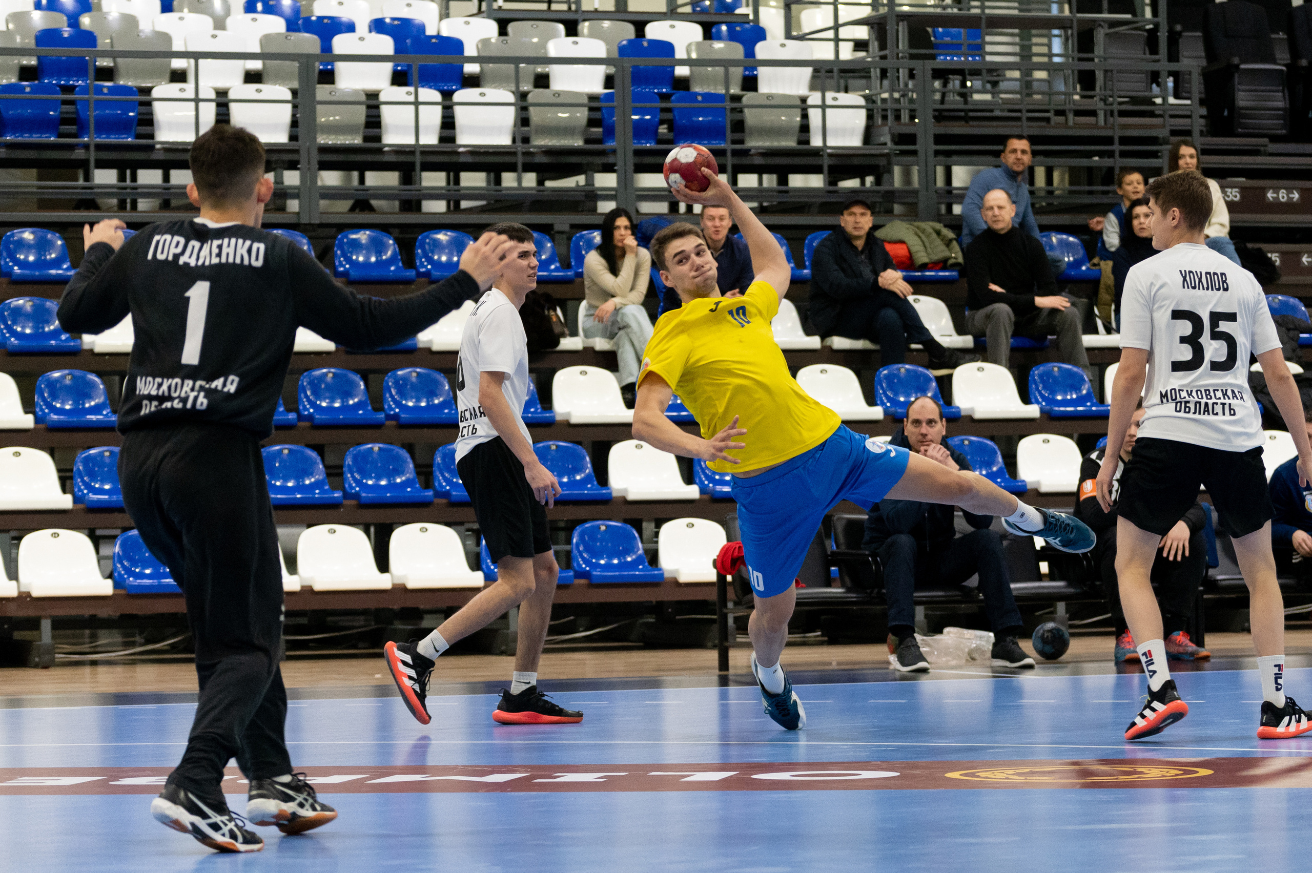 Гандбол. Спортивный репортаж