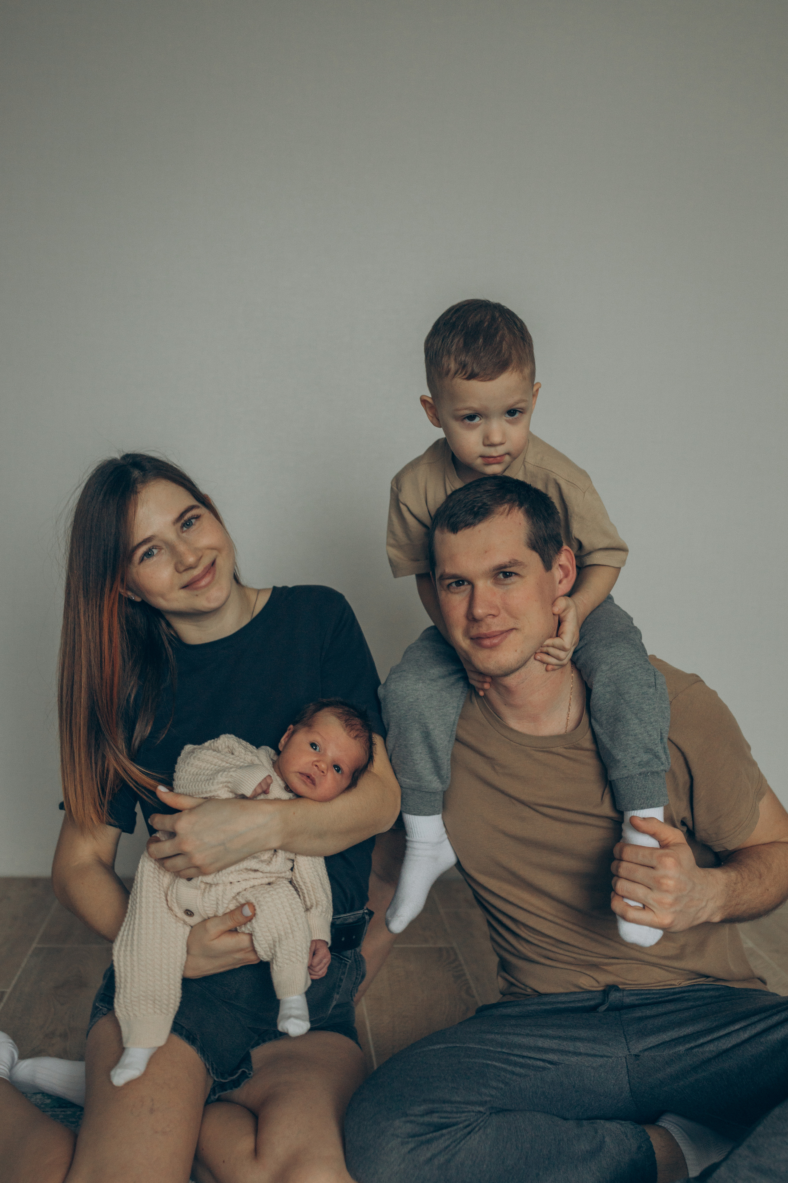 Саша и семья. Семейный фотограф и фотограф на роды в Ростове-на-Дону Мухина Виктория