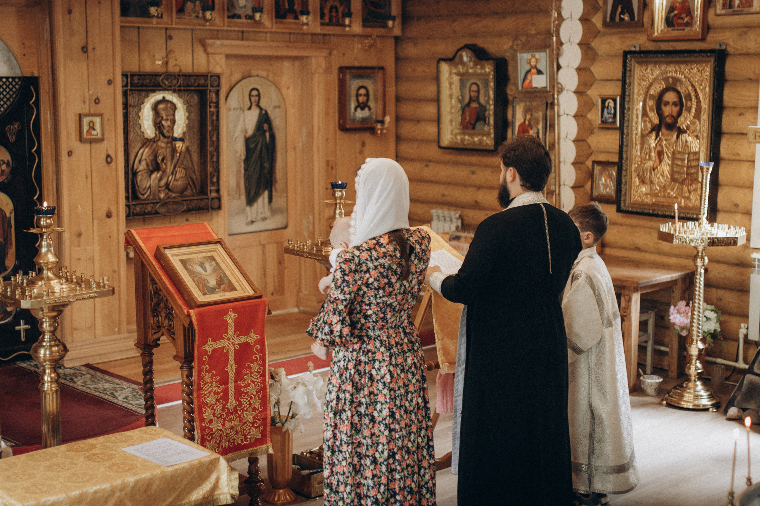 Крещение Амелии. Семейный фотограф и фотограф на роды в Ростове-на-Дону Мухина Виктория