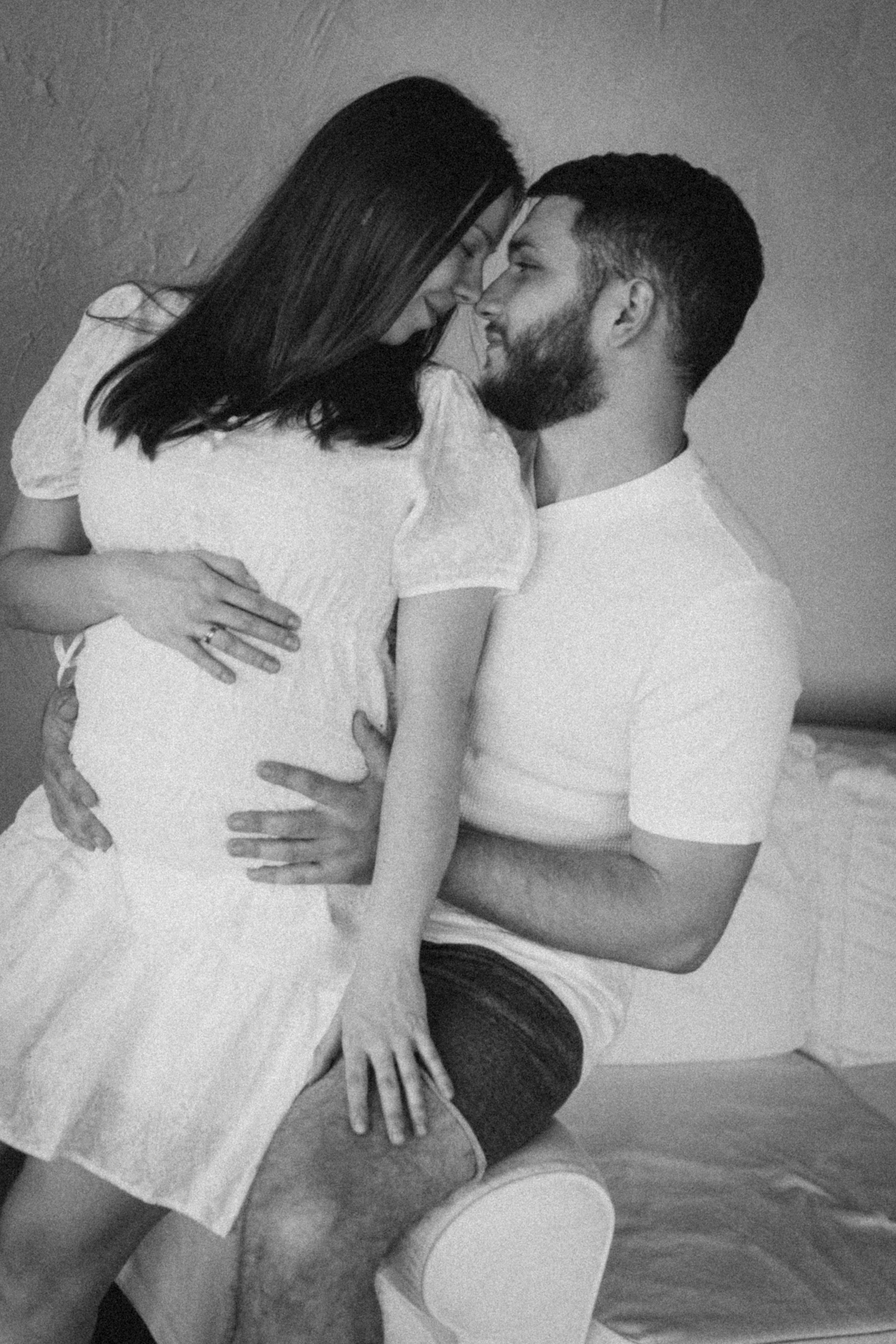 Ксения и Женя. Семейный фотограф и фотограф на роды в Ростове-на-Дону Мухина Виктория