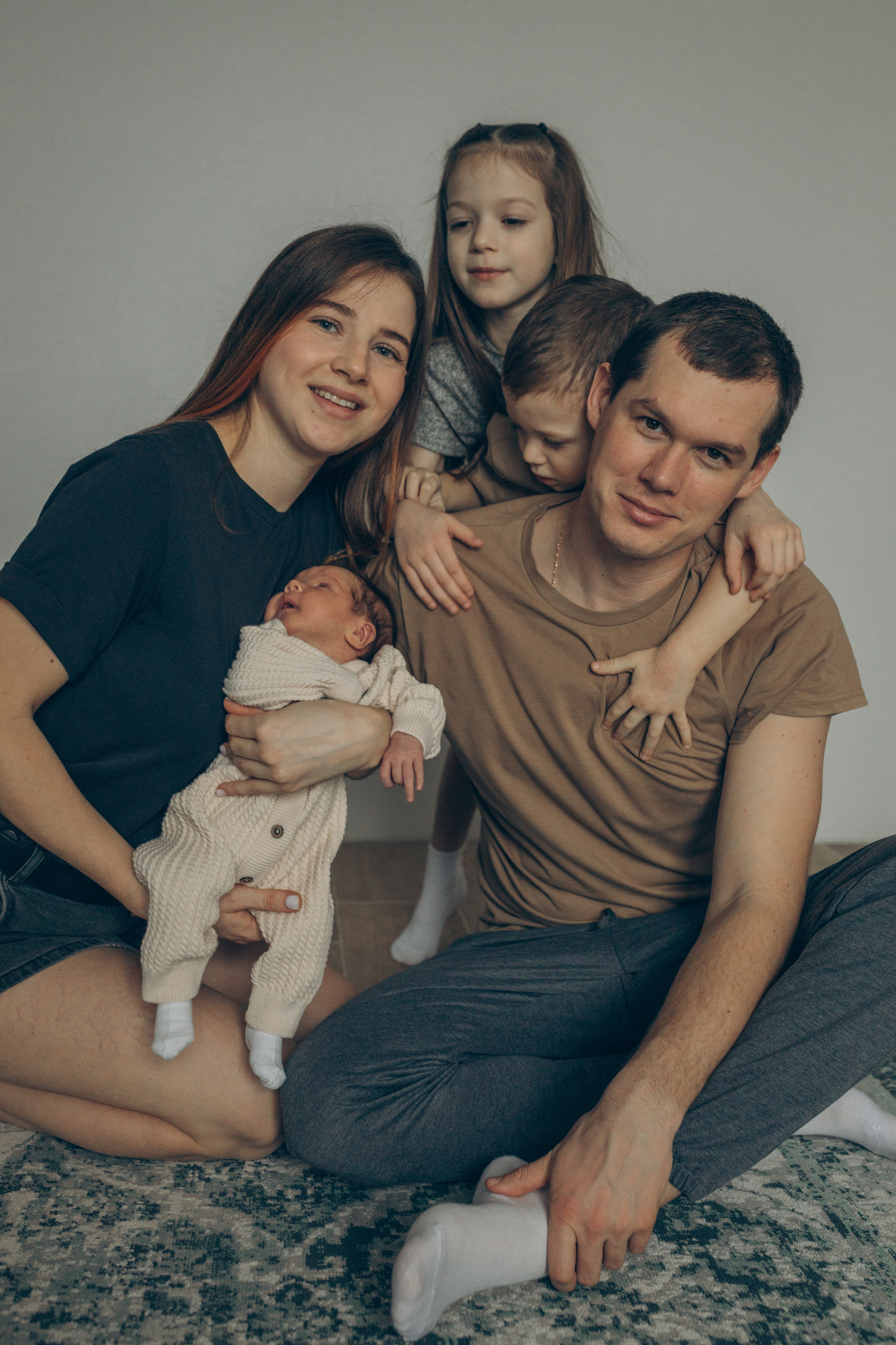 Саша и семья. Семейный фотограф и фотограф на роды в Ростове-на-Дону Мухина Виктория