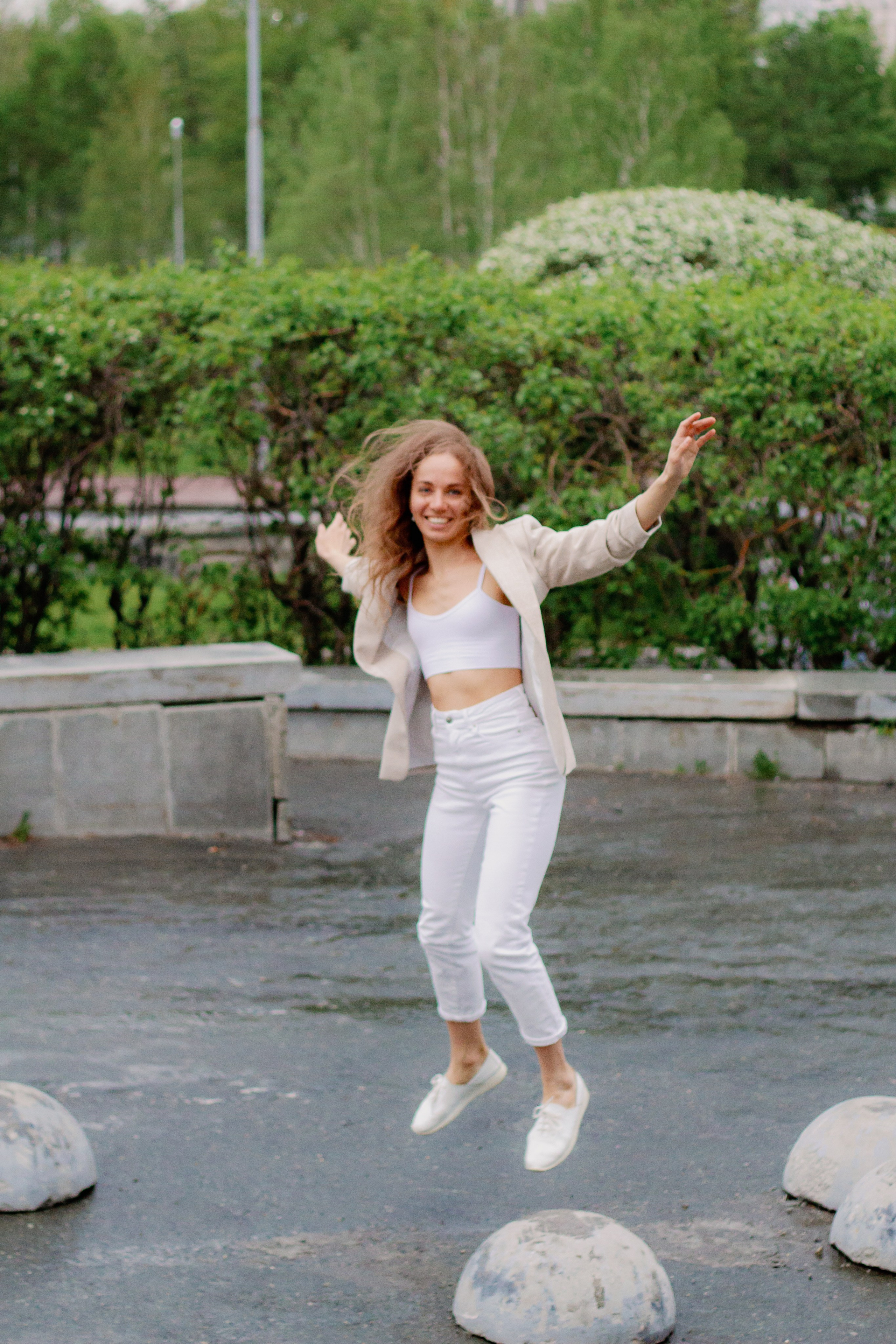 Фотосессия с цветущими яблонями, Екатеринбург. Фотопрогулка. Фотограф в Екатеринбурге Пойгина Елена