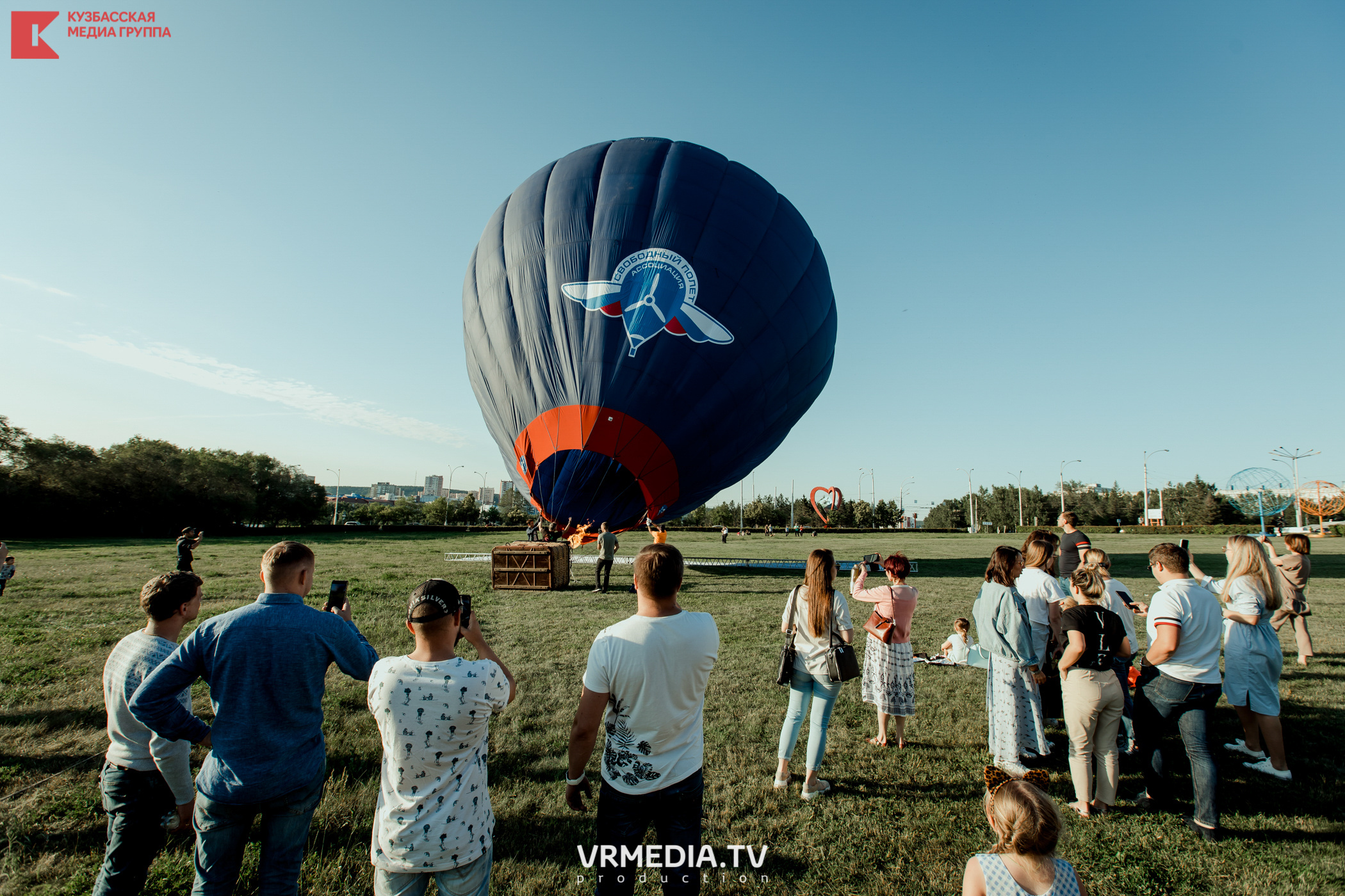 Запуск воздушный шаров. Герой Брестской крепости