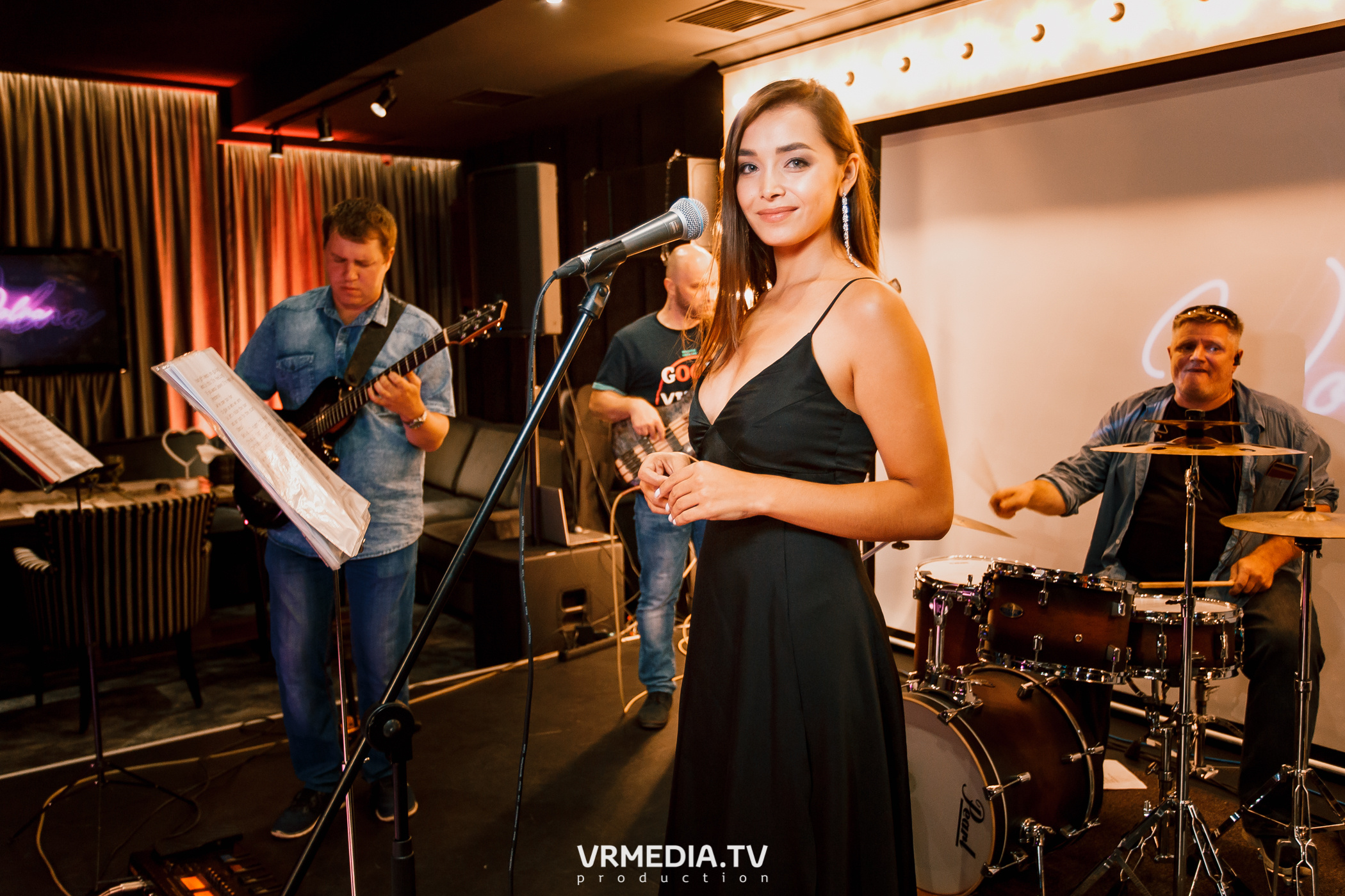SMOOTH JAZZ в караоке «Volna»