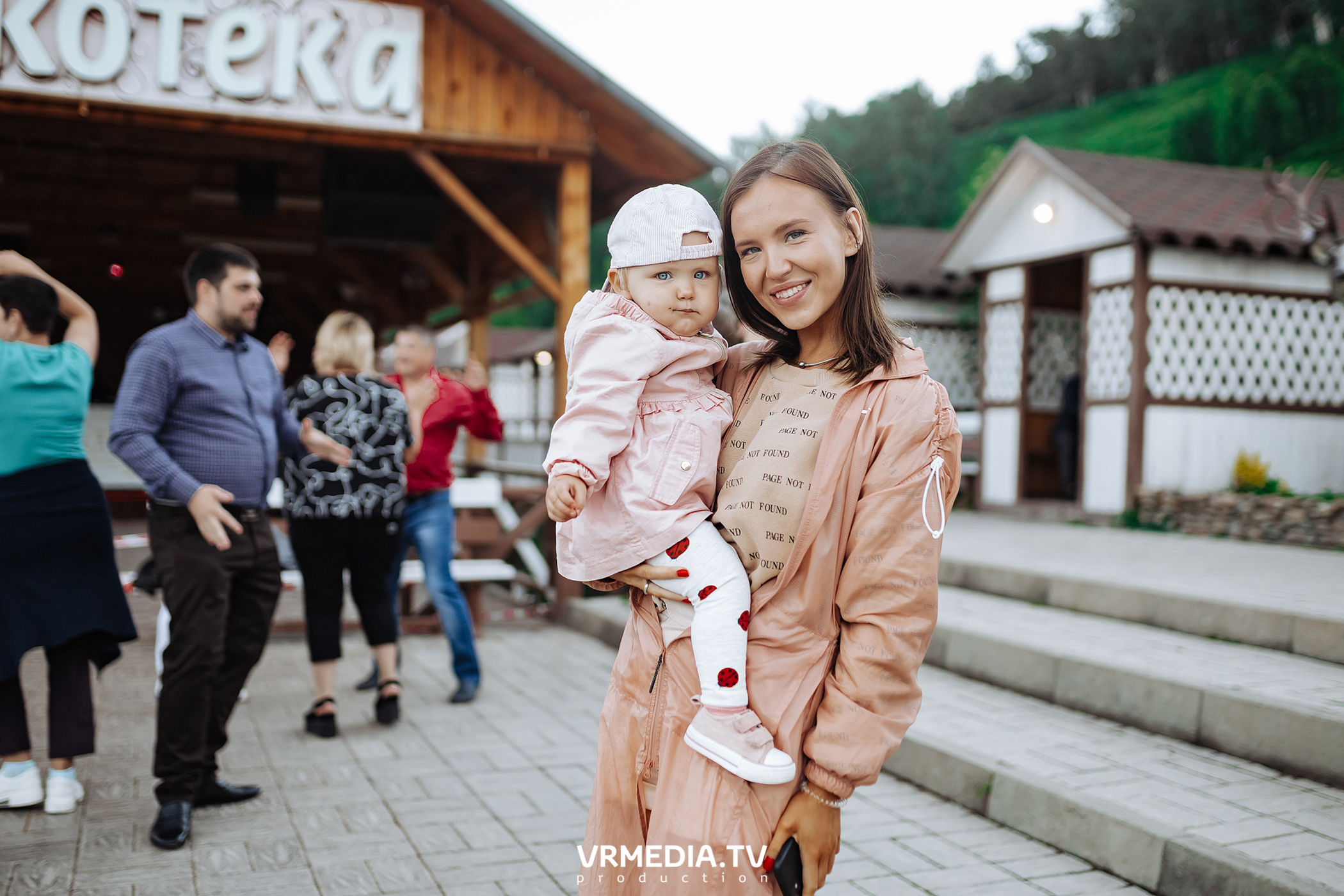 Вечер в «Paradise»