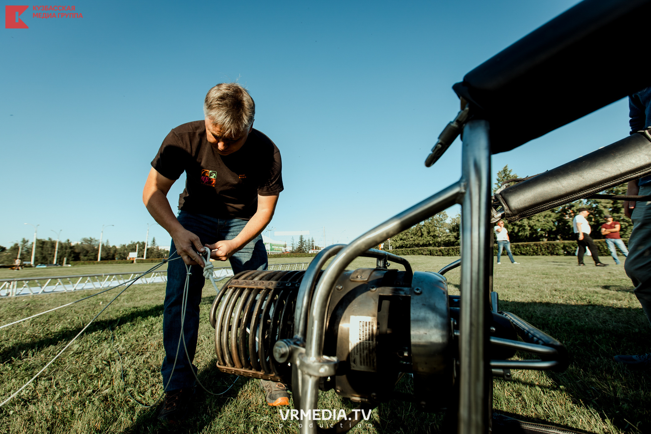 Запуск воздушный шаров. Герой Брестской крепости