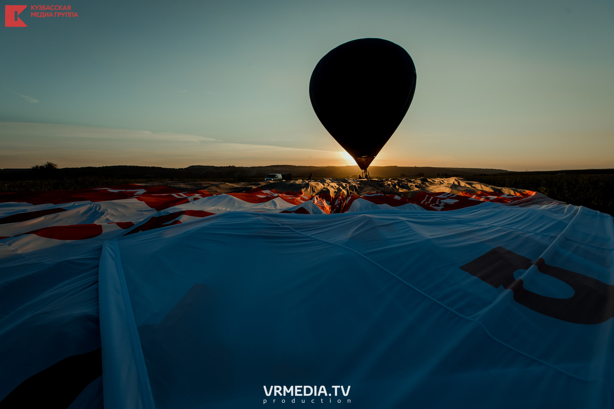 Запуск воздушный шаров. Герой Брестской крепости