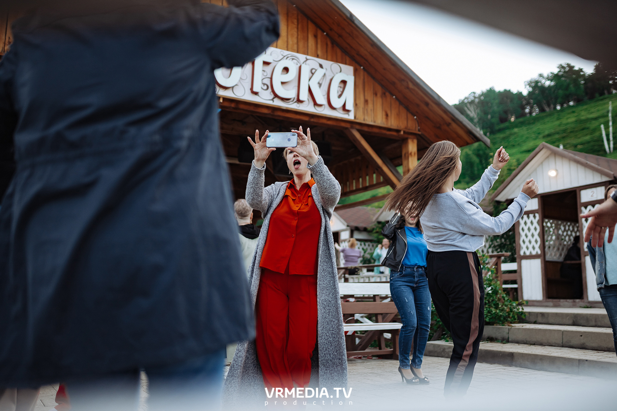 Вечер в «Paradise»