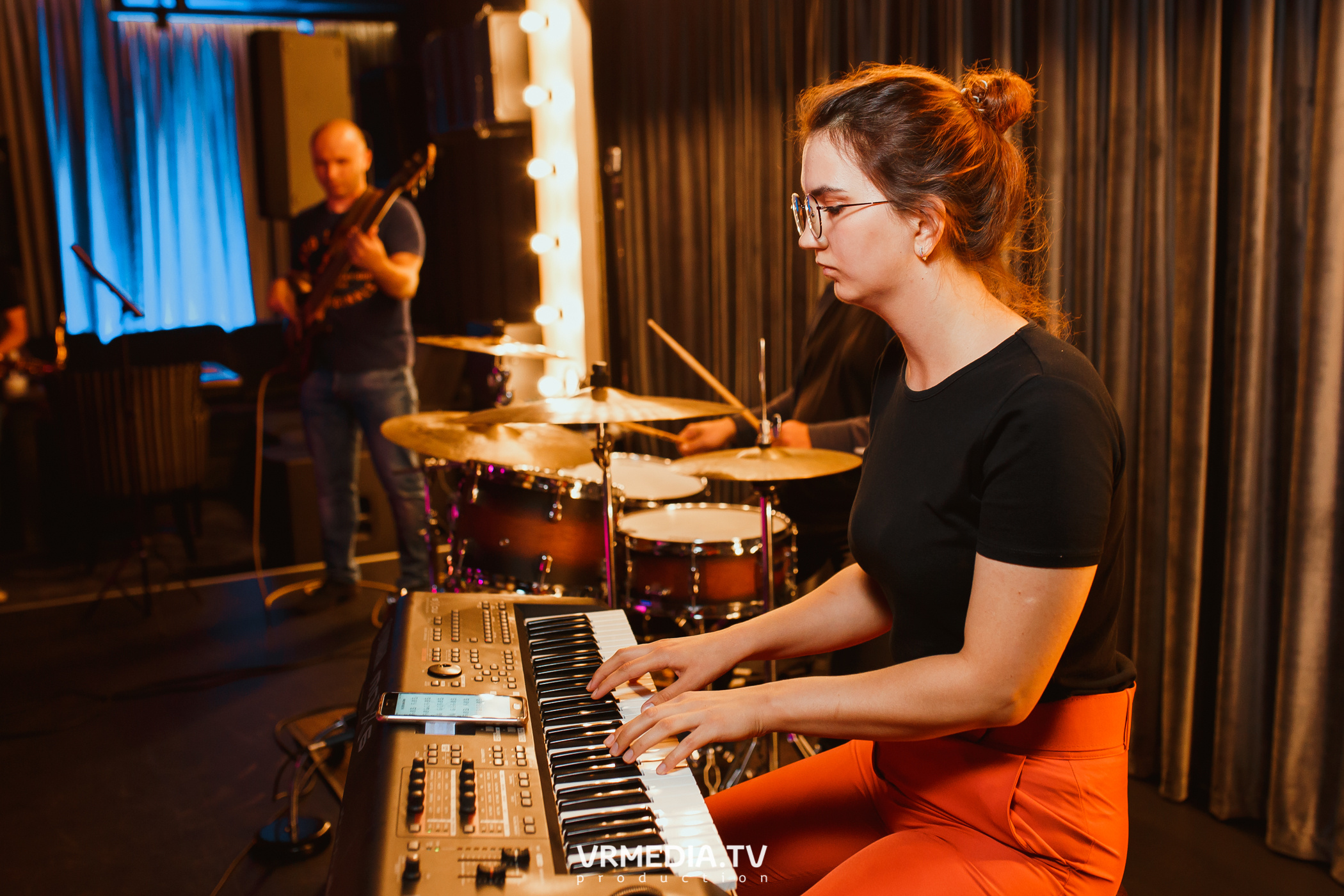 JAM SESSION в караоке «Volna»