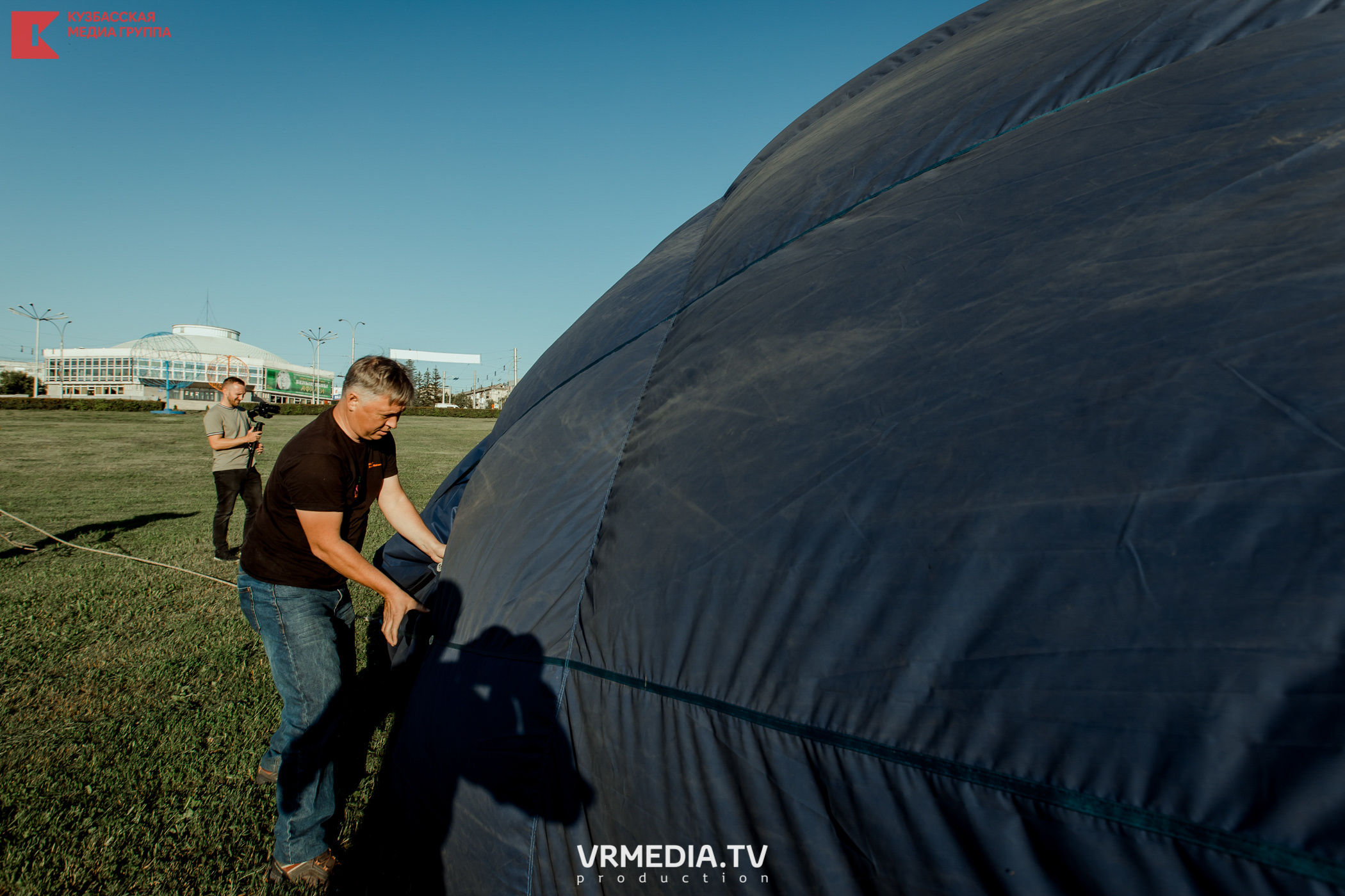 Запуск воздушный шаров. Герой Брестской крепости