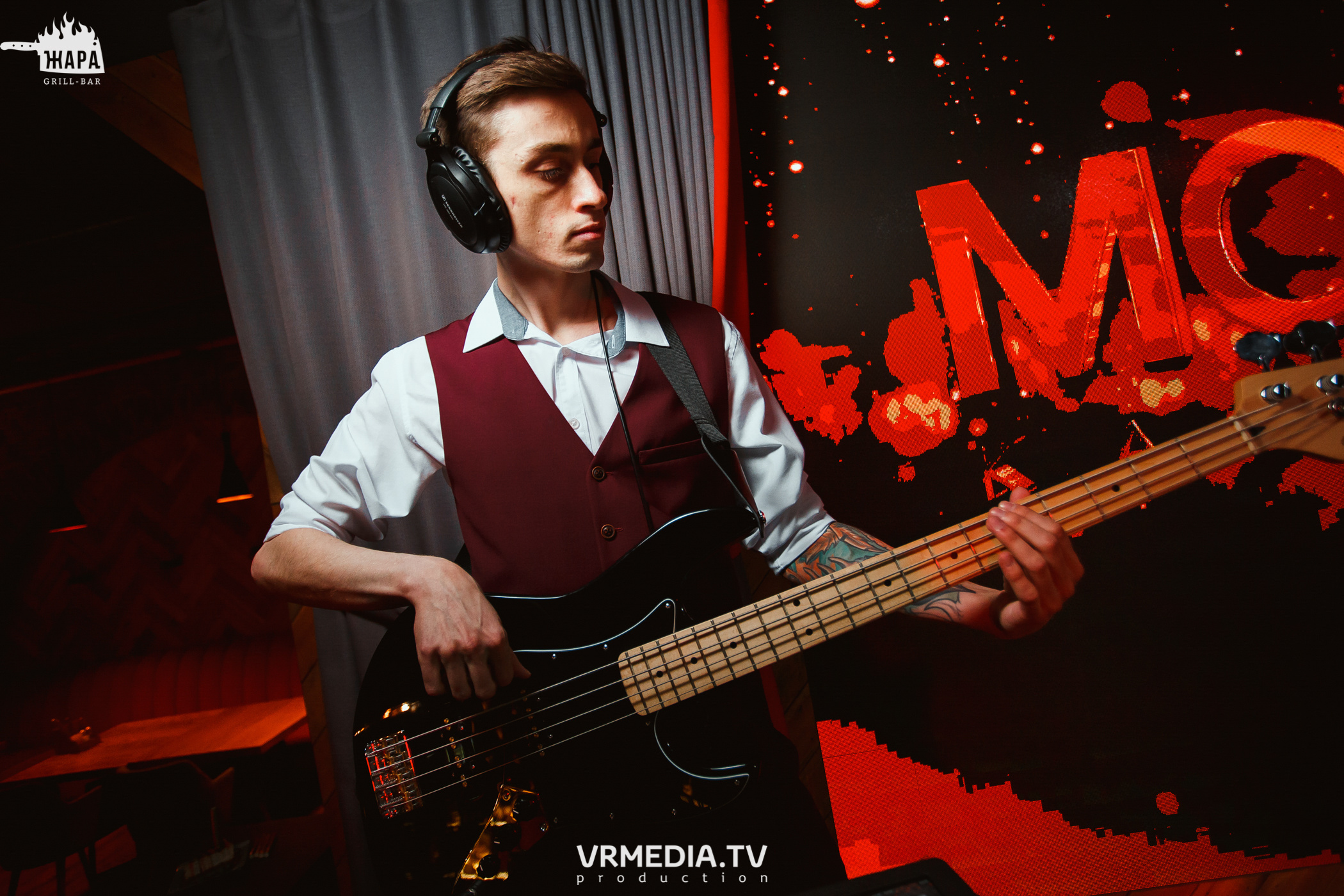 Группа «MOVETON» в гриль-баре «Жара»