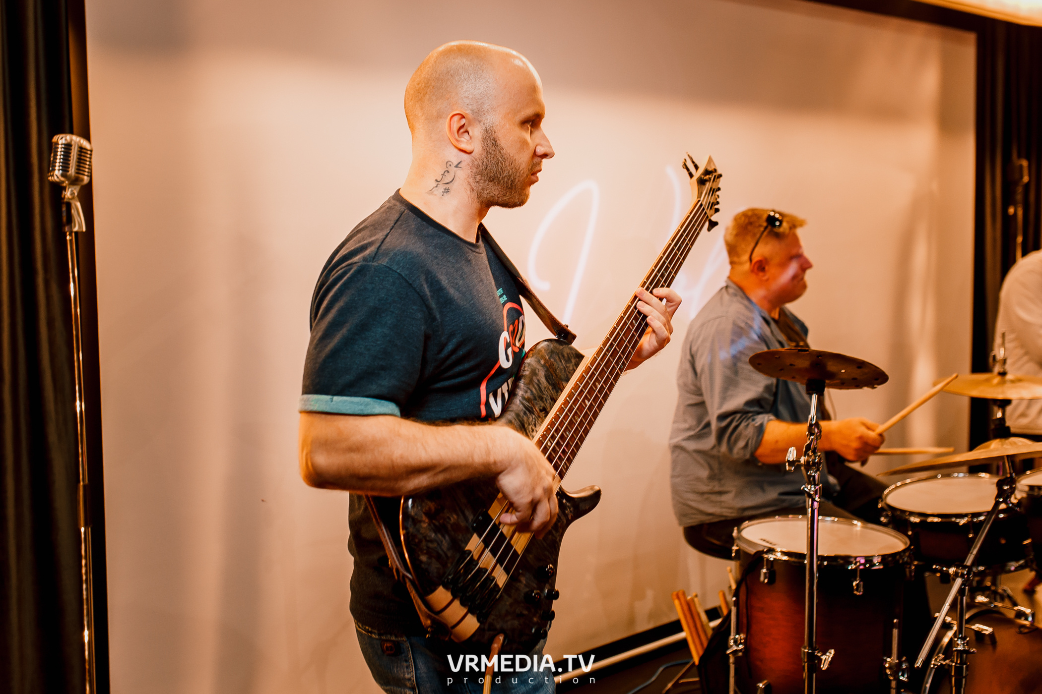 SMOOTH JAZZ в караоке «Volna»