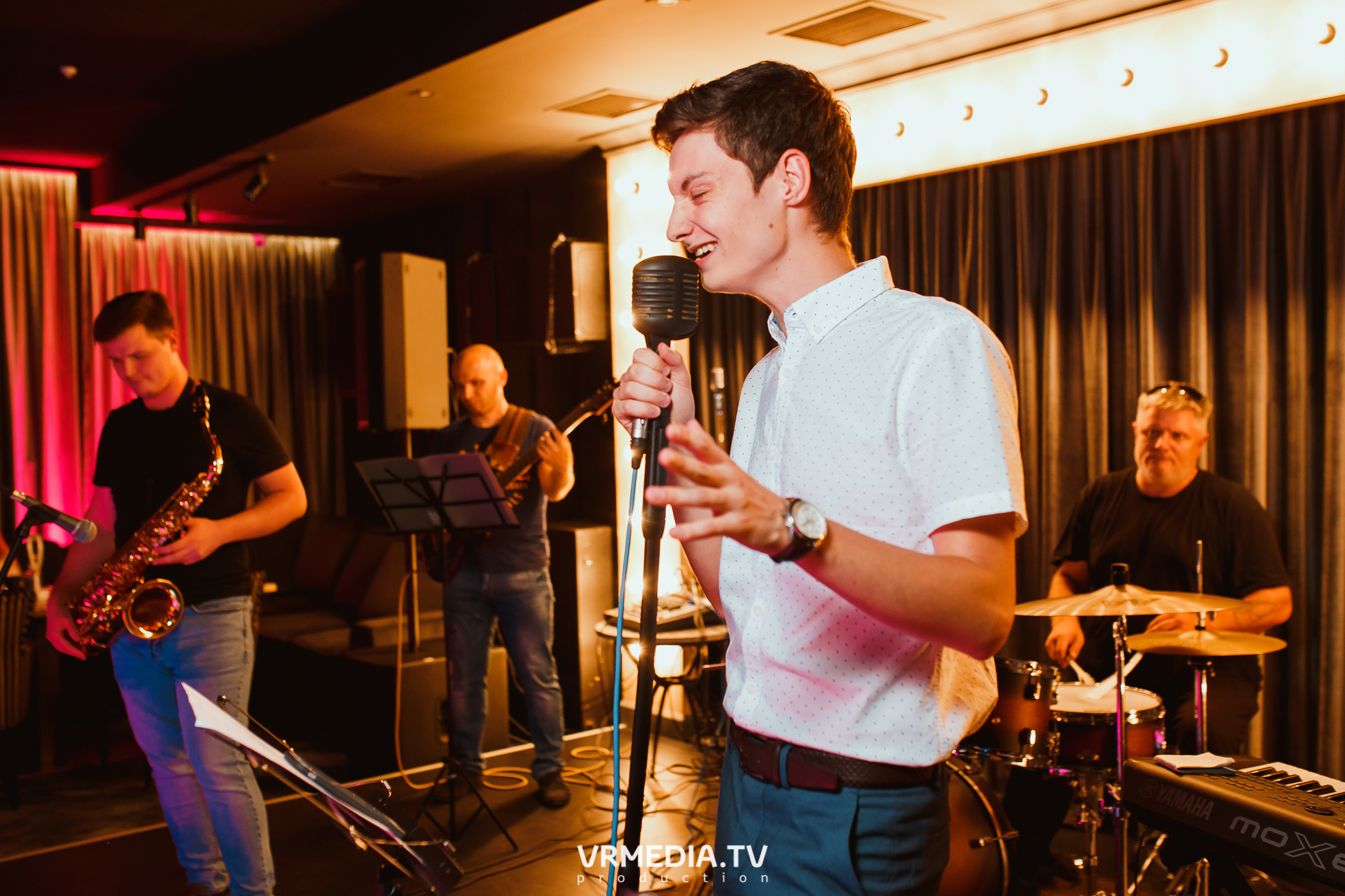 JAM SESSION в караоке «Volna»