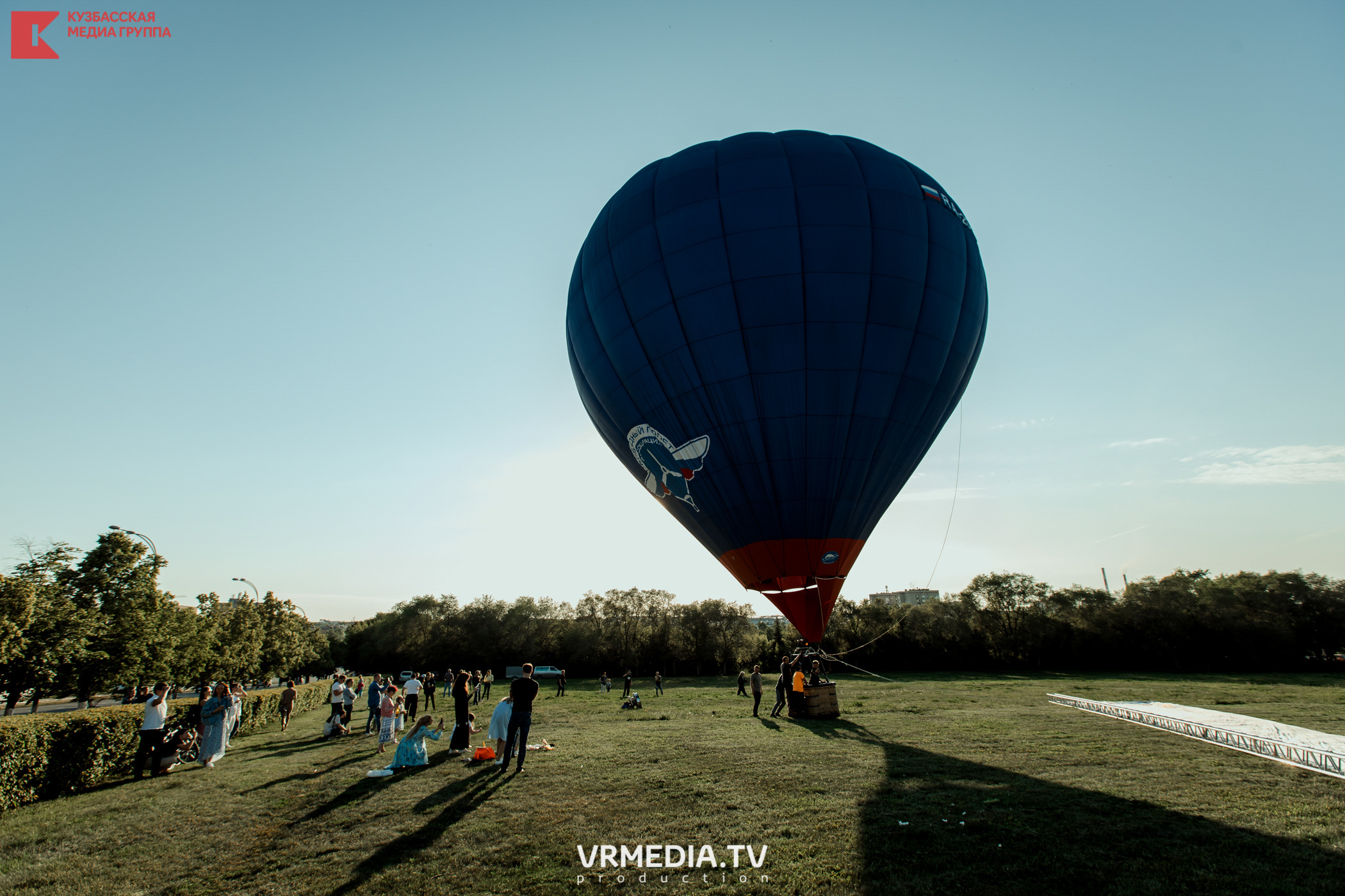 Запуск воздушный шаров. Герой Брестской крепости