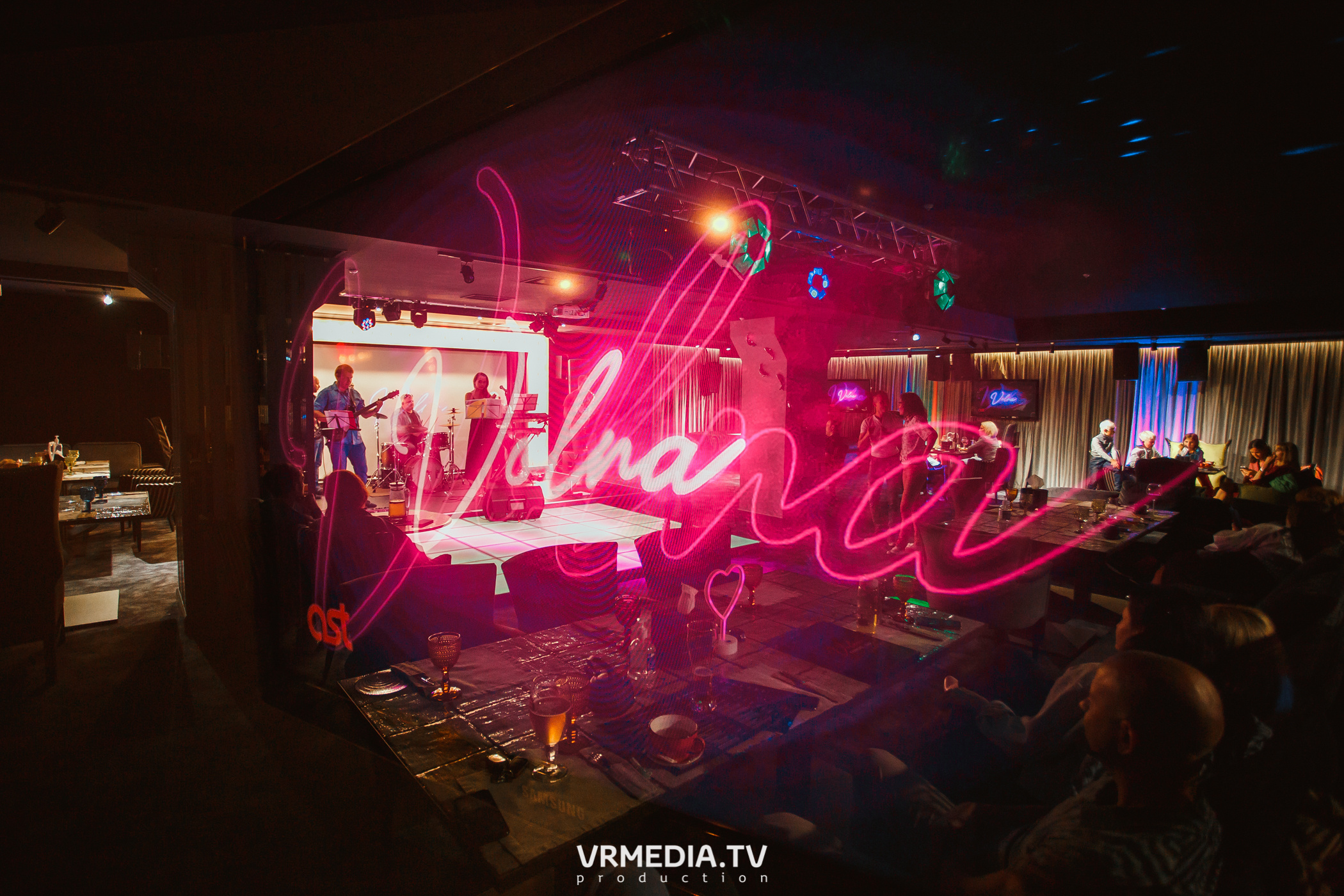 SMOOTH JAZZ в караоке «Volna»