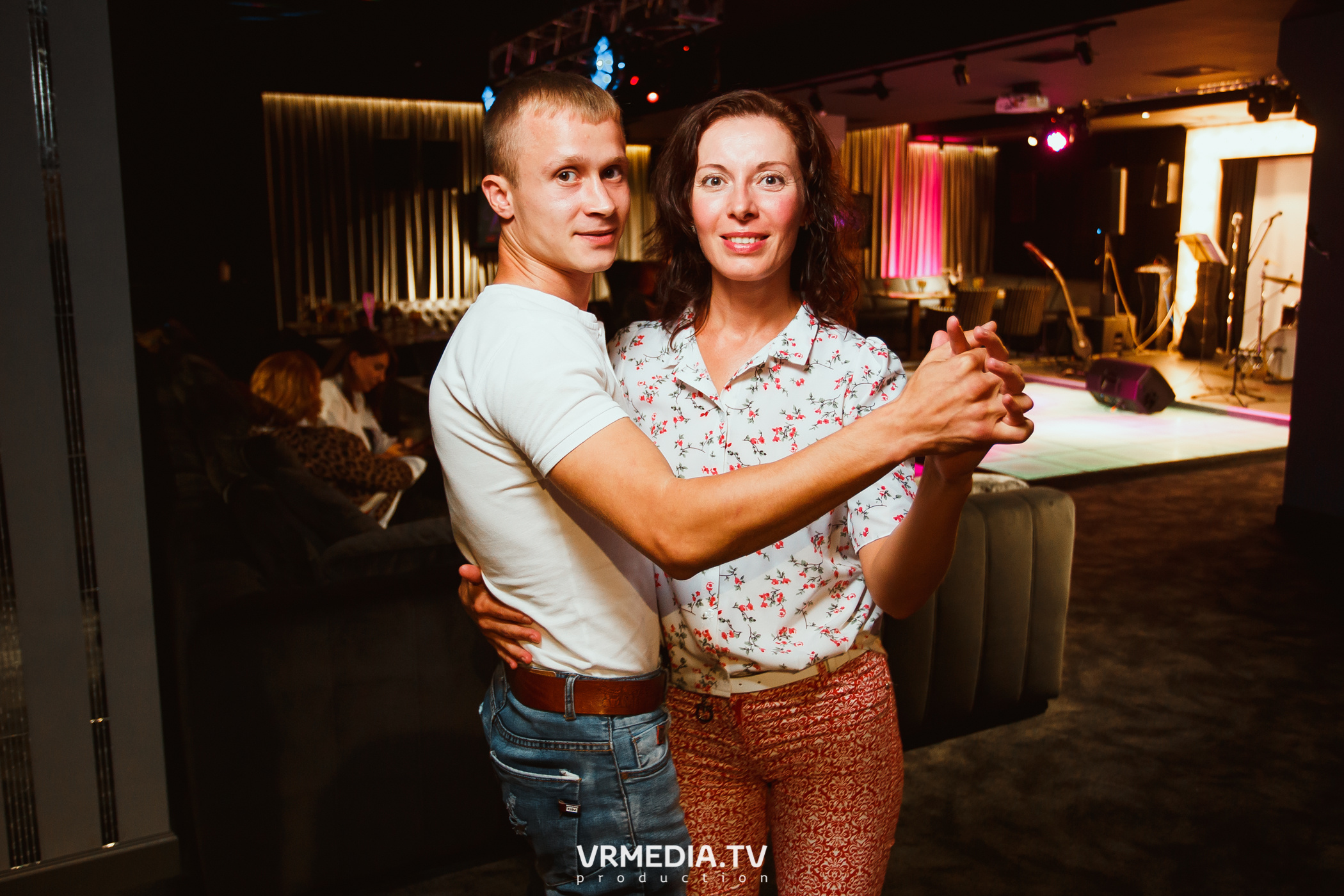 SMOOTH JAZZ в караоке «Volna»