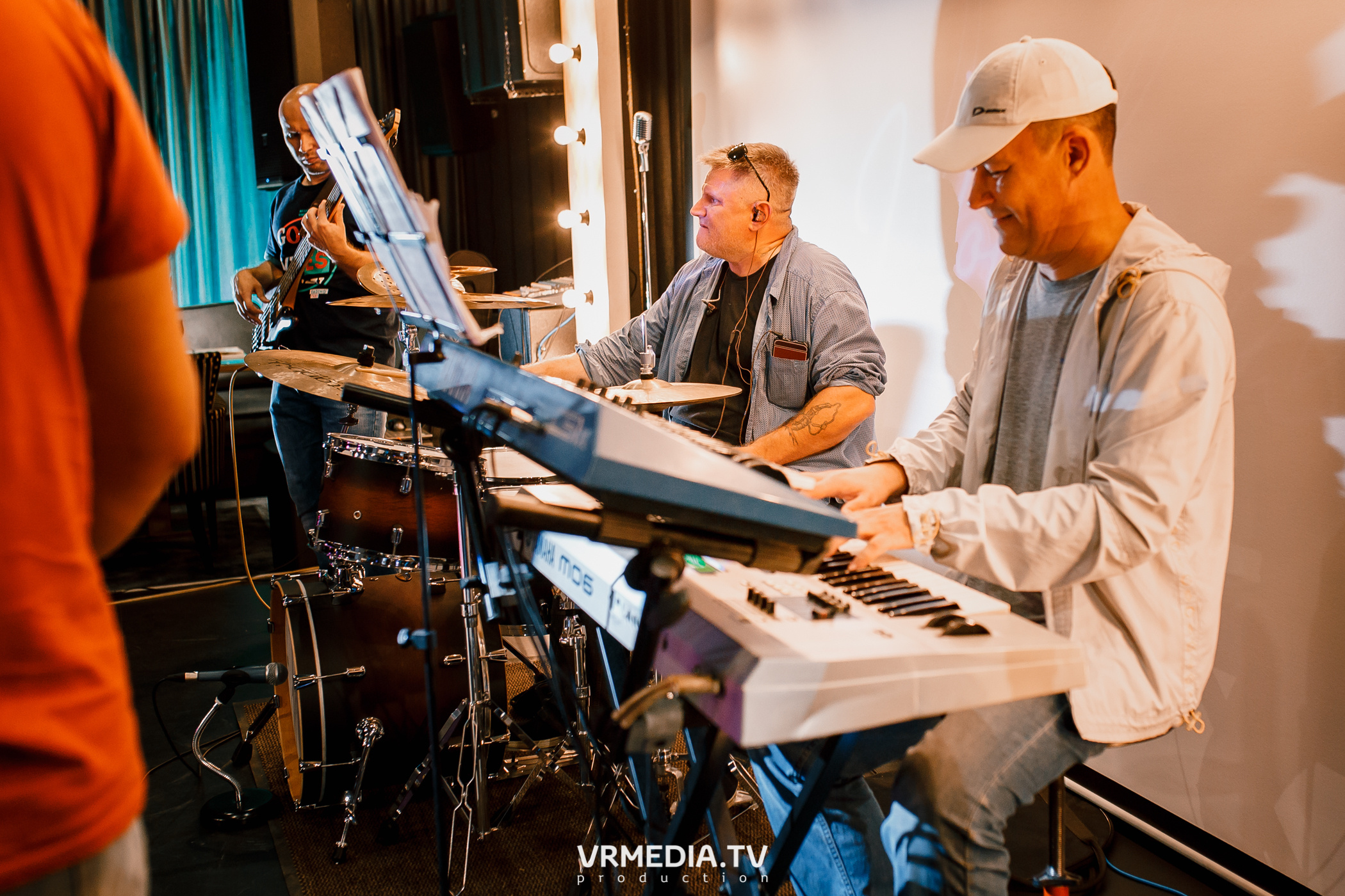 SMOOTH JAZZ в караоке «Volna»