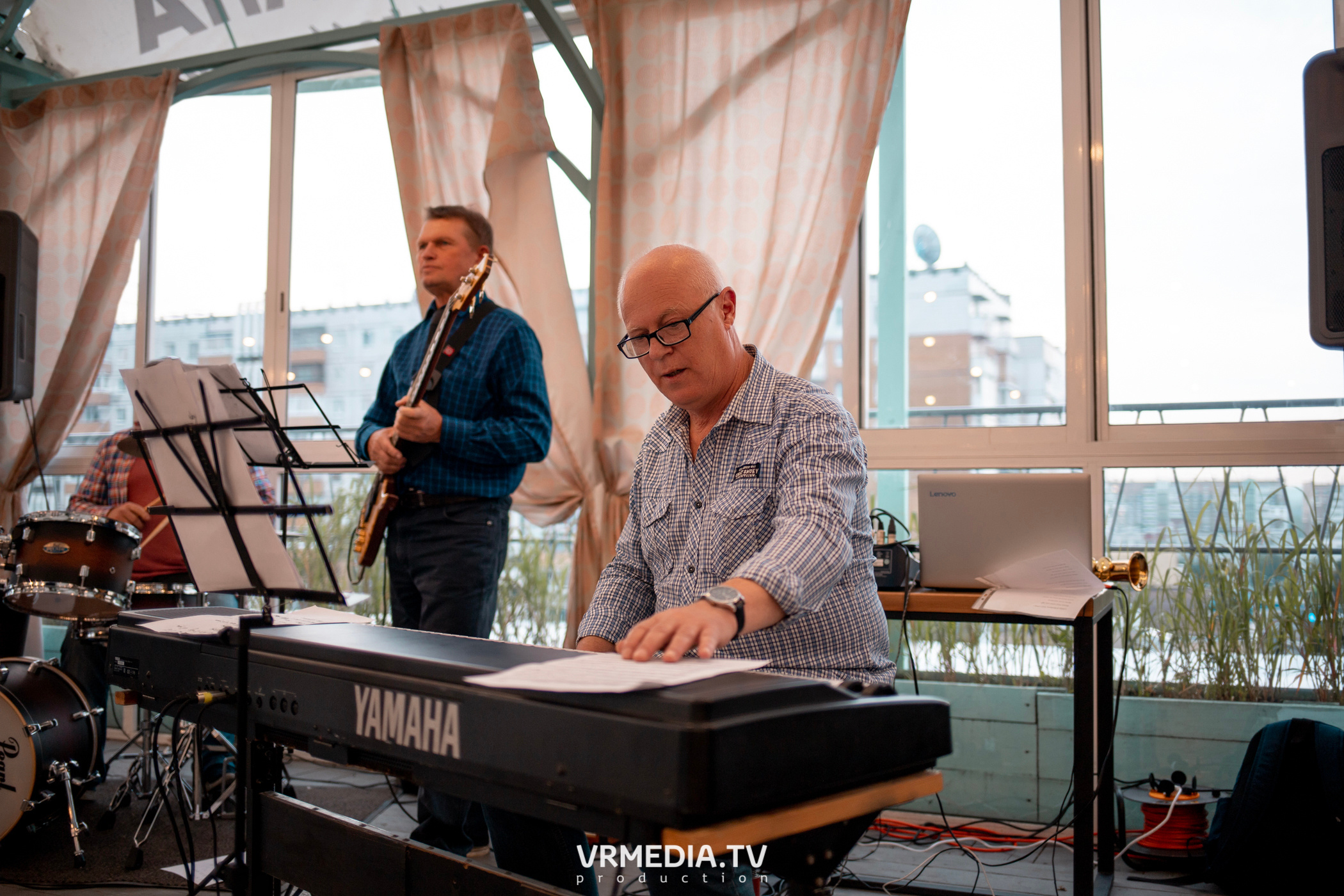 Джазовая среда