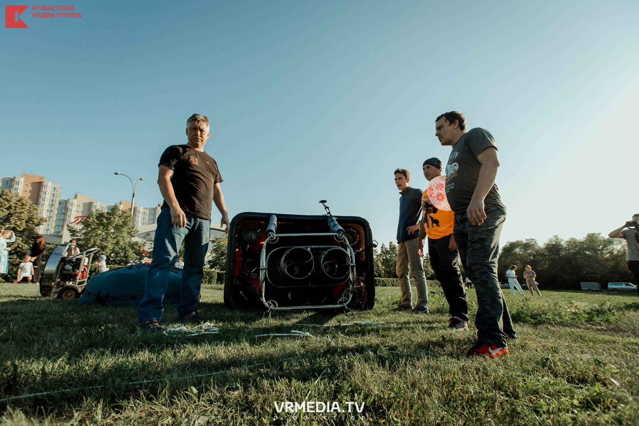 Запуск воздушный шаров. Герой Брестской крепости