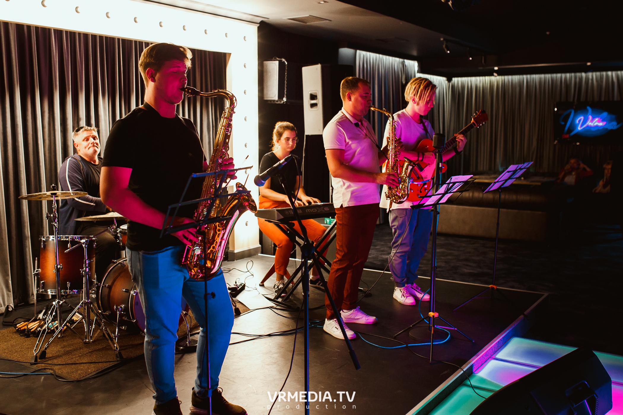 JAM SESSION в караоке «Volna»