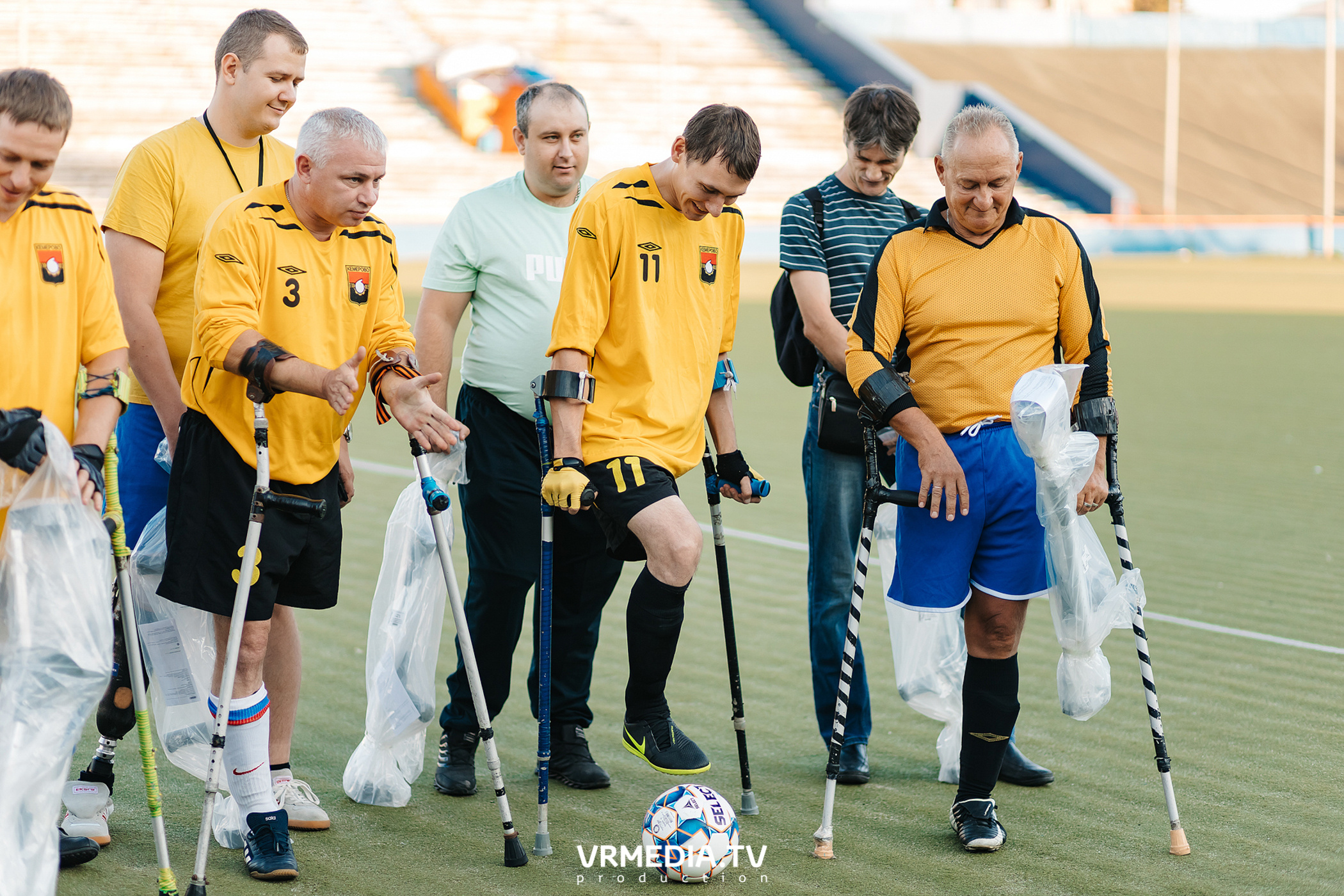 Товарищеская встреча: клуб «Сибиряк» и ООО «Мануфактура»