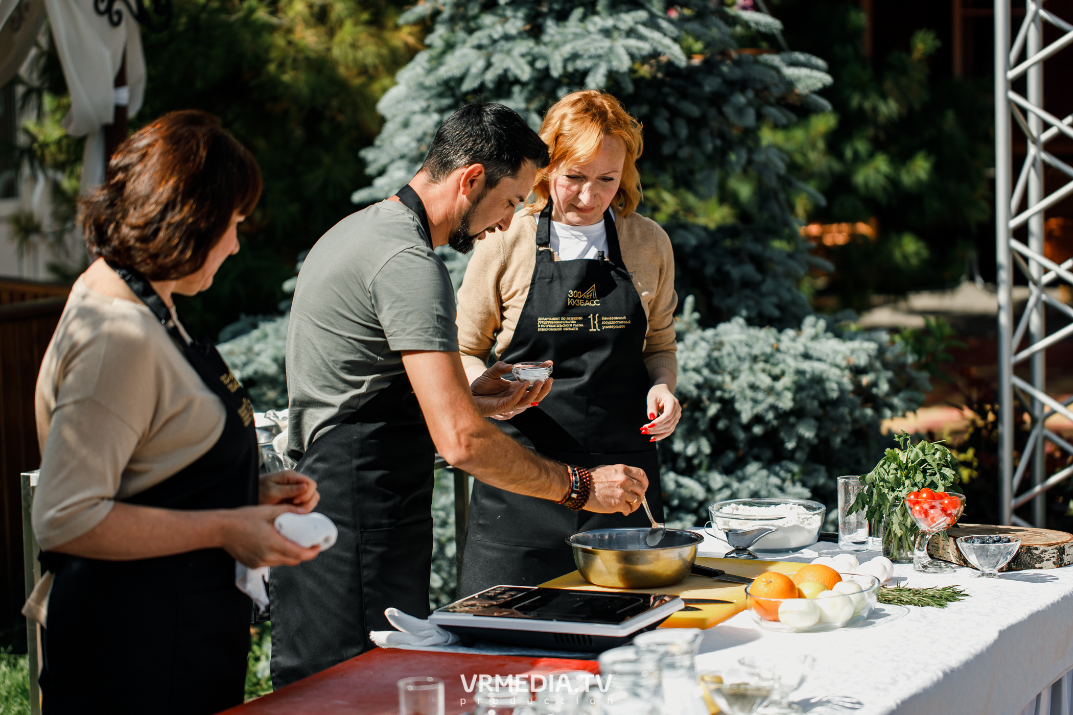 Backstage «Своя кухня» в РК «Лазурный Берег»