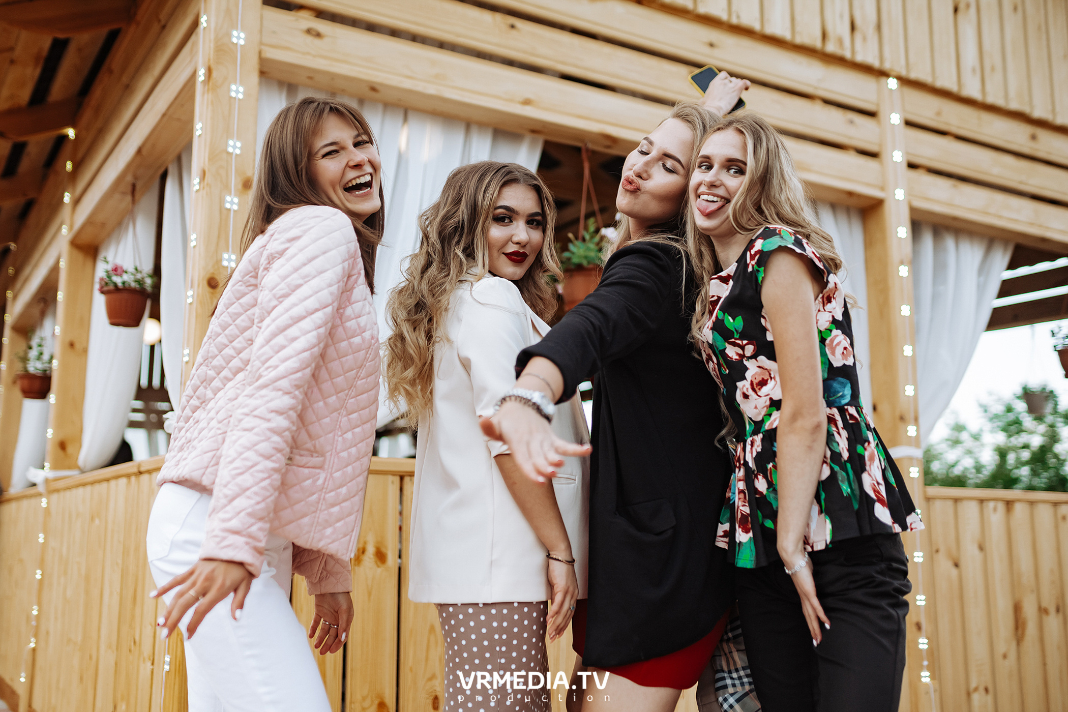 Вечер в «Paradise»