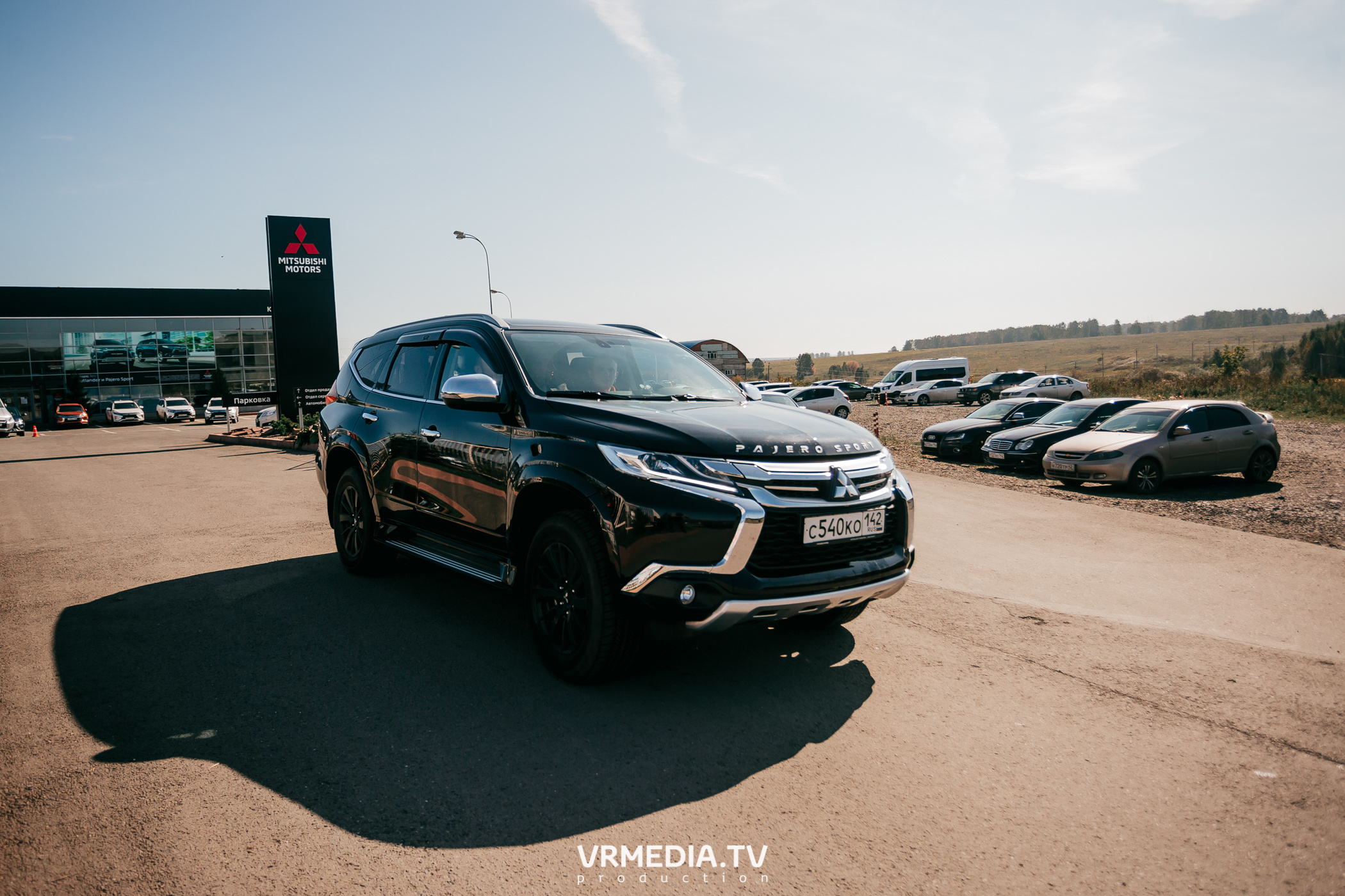 Внедорожный пикник Mitsubushi