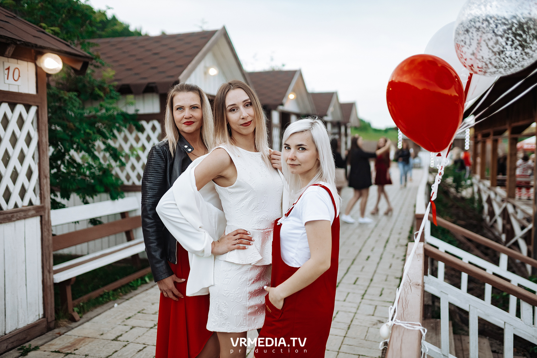 Вечер в «Paradise»