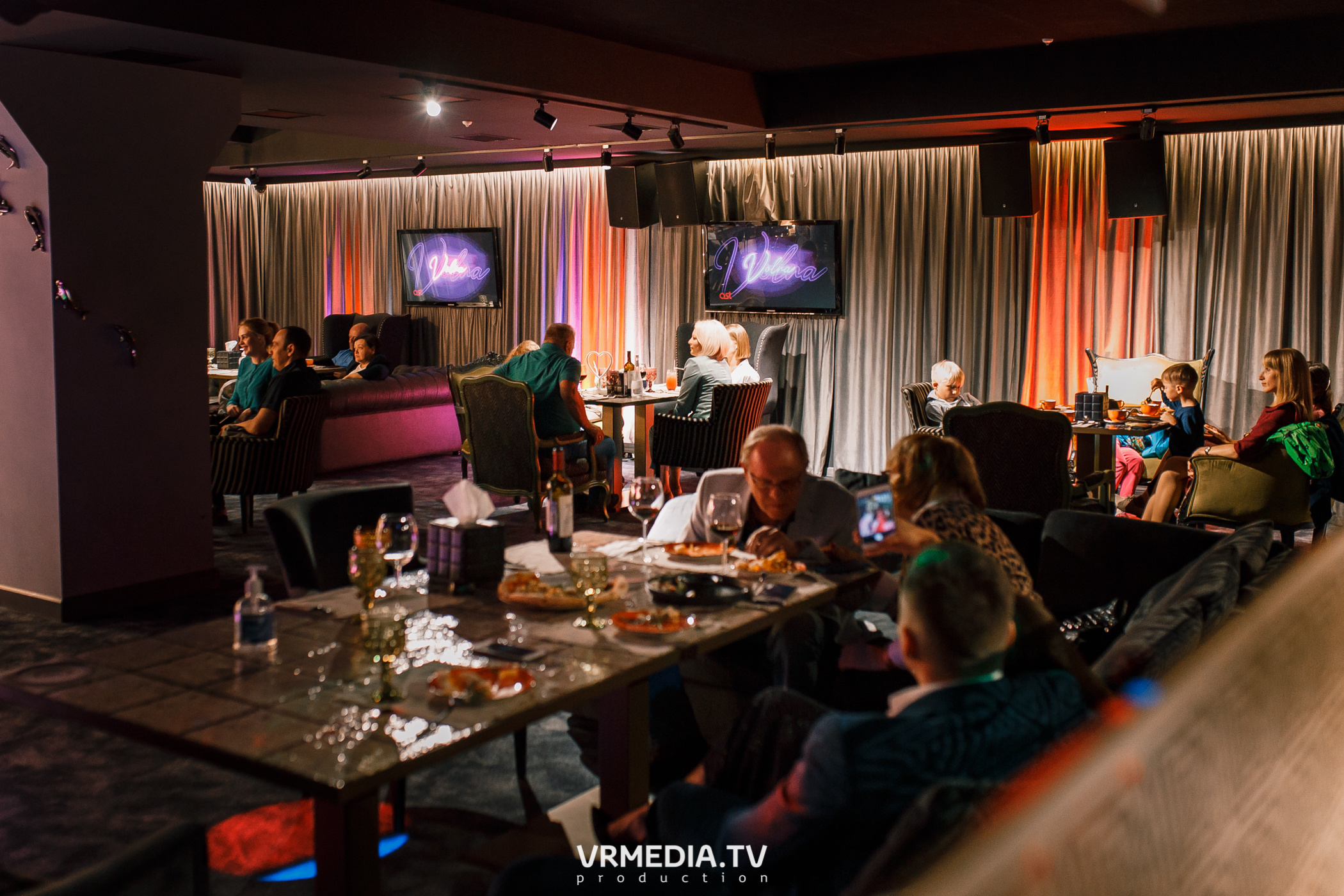 SMOOTH JAZZ в караоке «Volna»