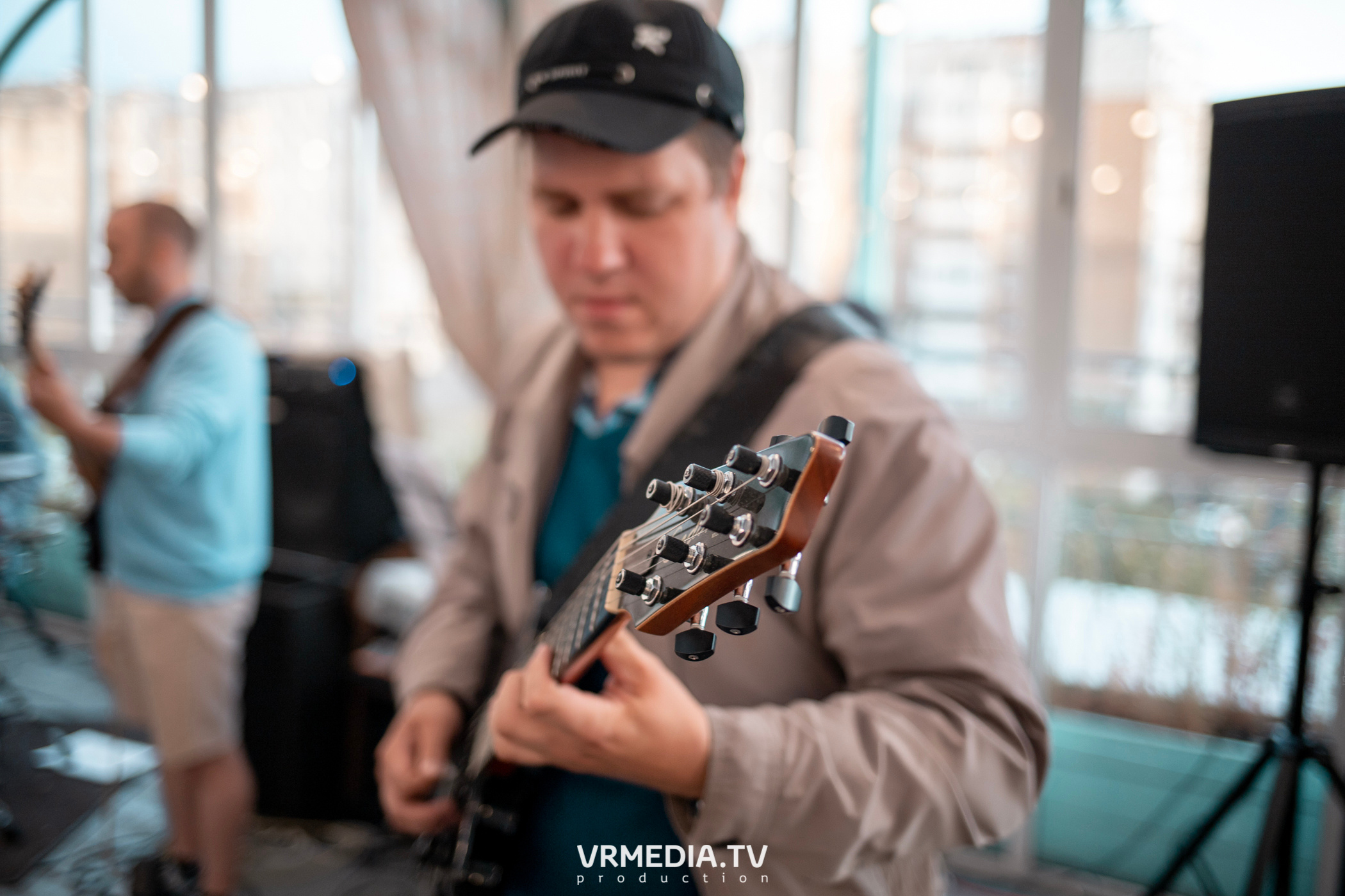 Джазовая среда в ресторане «Монтана»