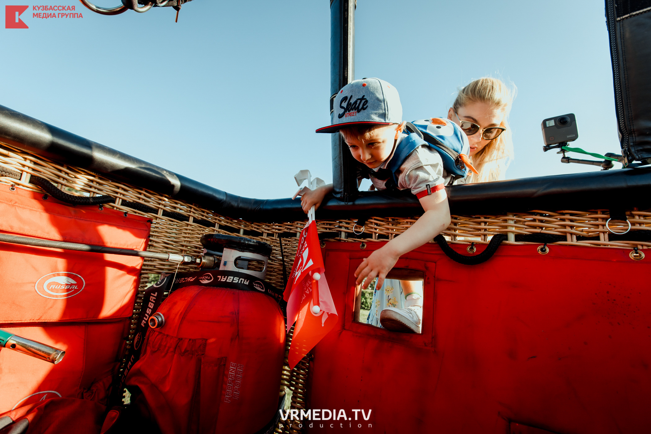 Запуск воздушный шаров. Герой Брестской крепости