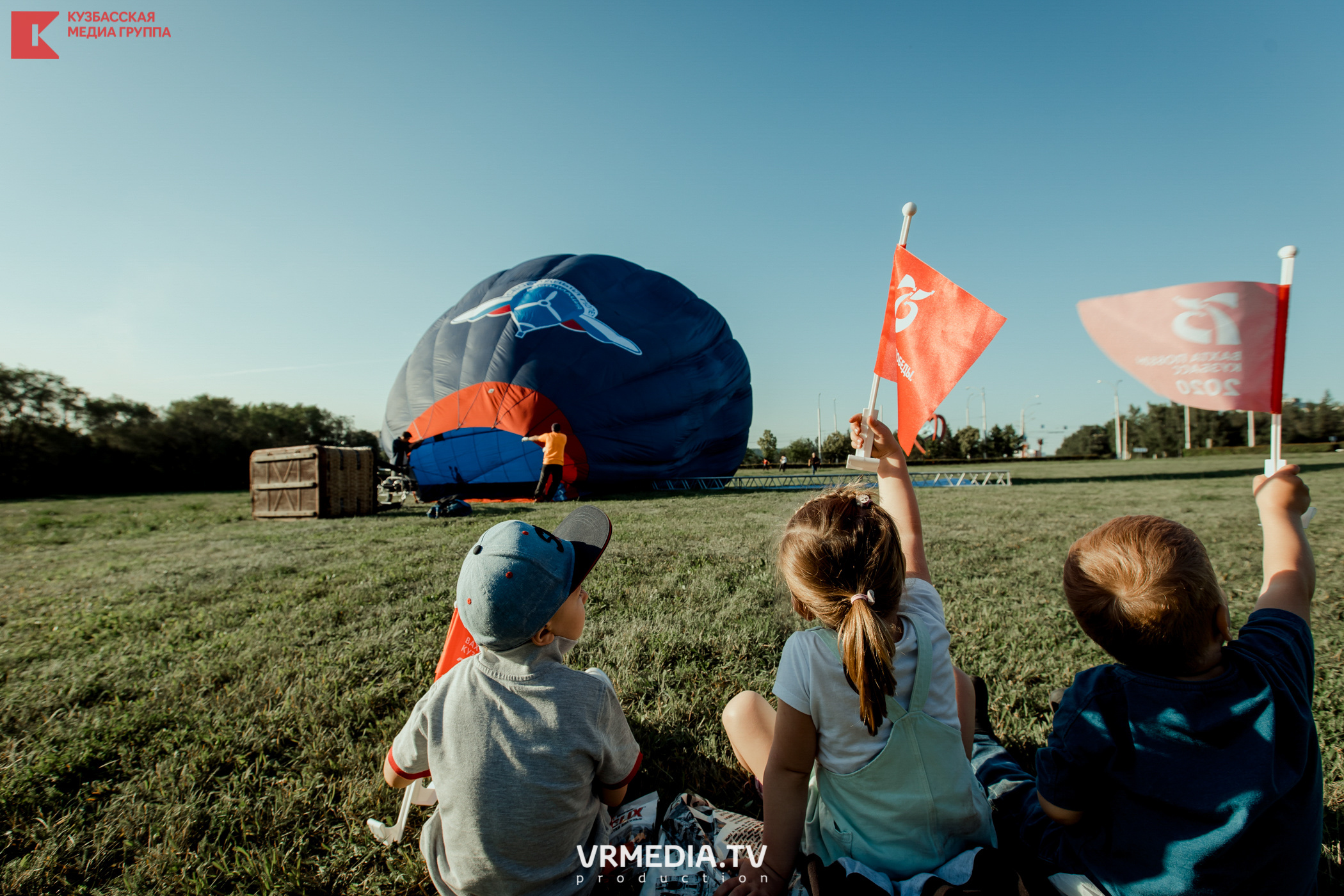 Запуск воздушный шаров. Герой Брестской крепости