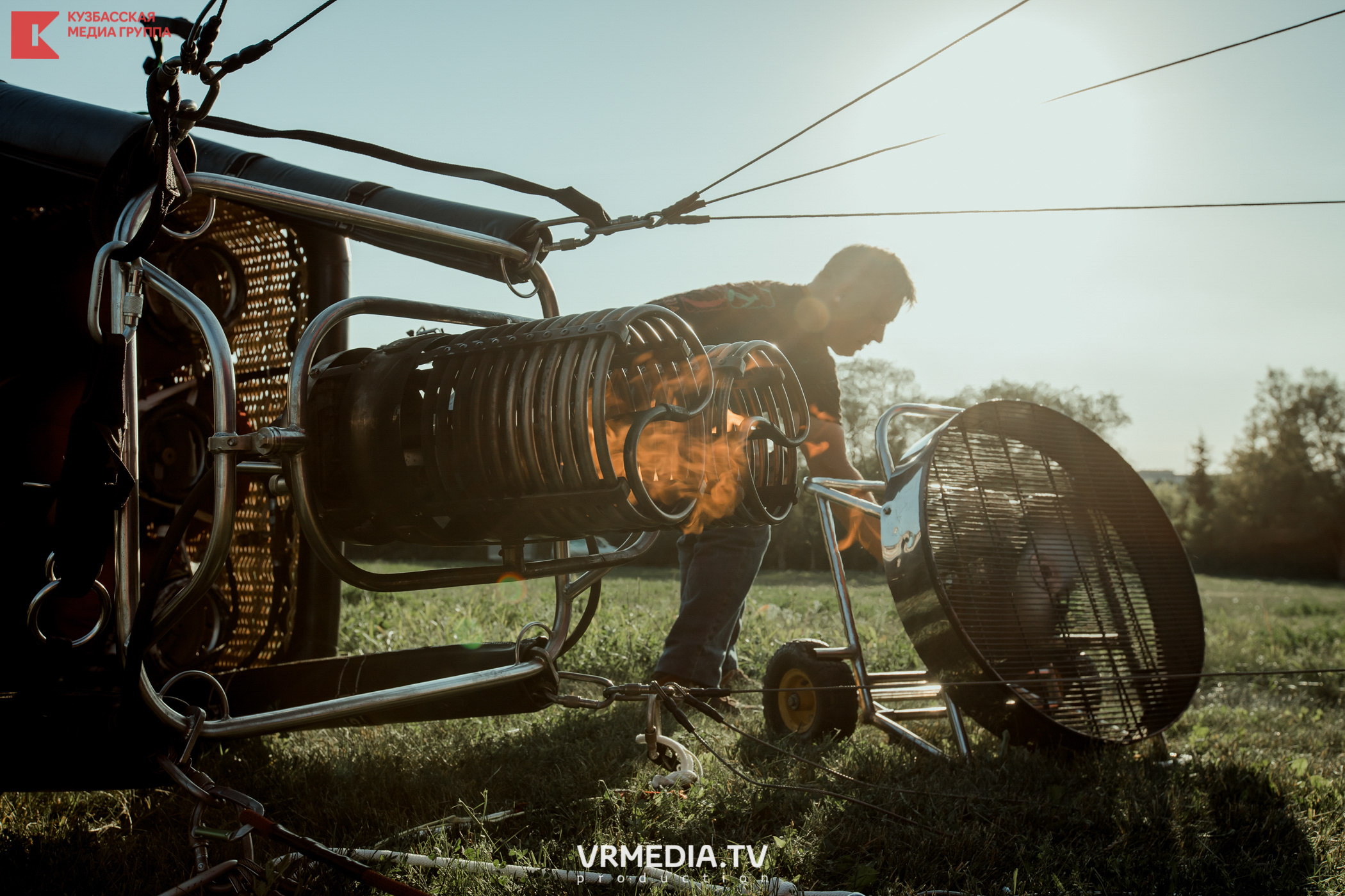 Запуск воздушный шаров. Герой Брестской крепости