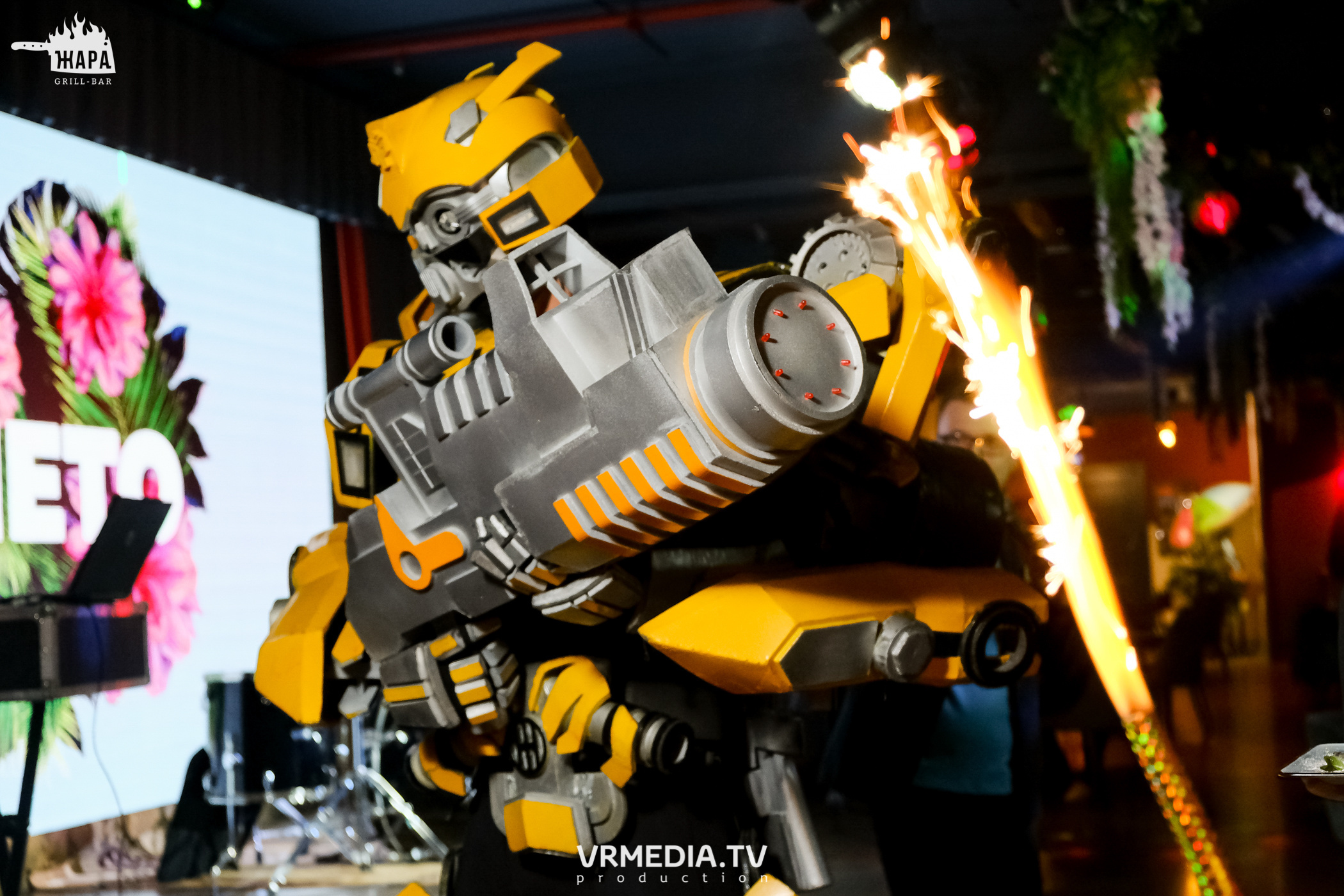 Группа «MOVETON» в гриль-баре «Жара»