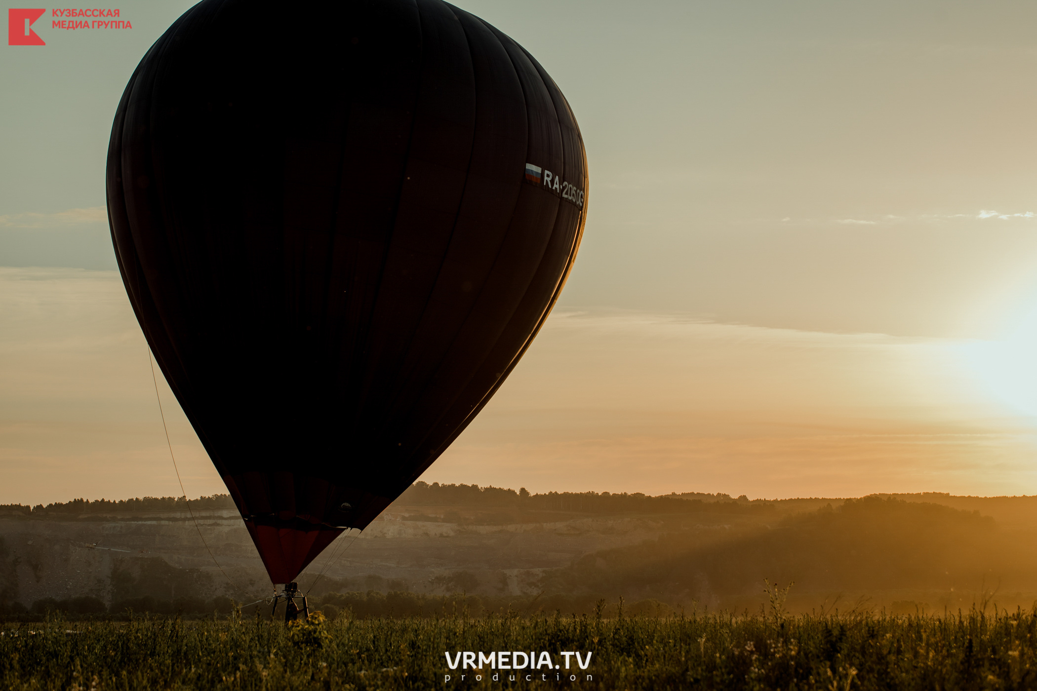 Запуск воздушный шаров. Герой Брестской крепости