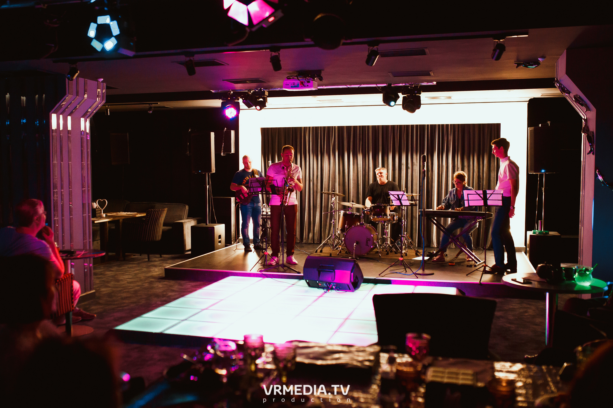 JAM SESSION в караоке «Volna»