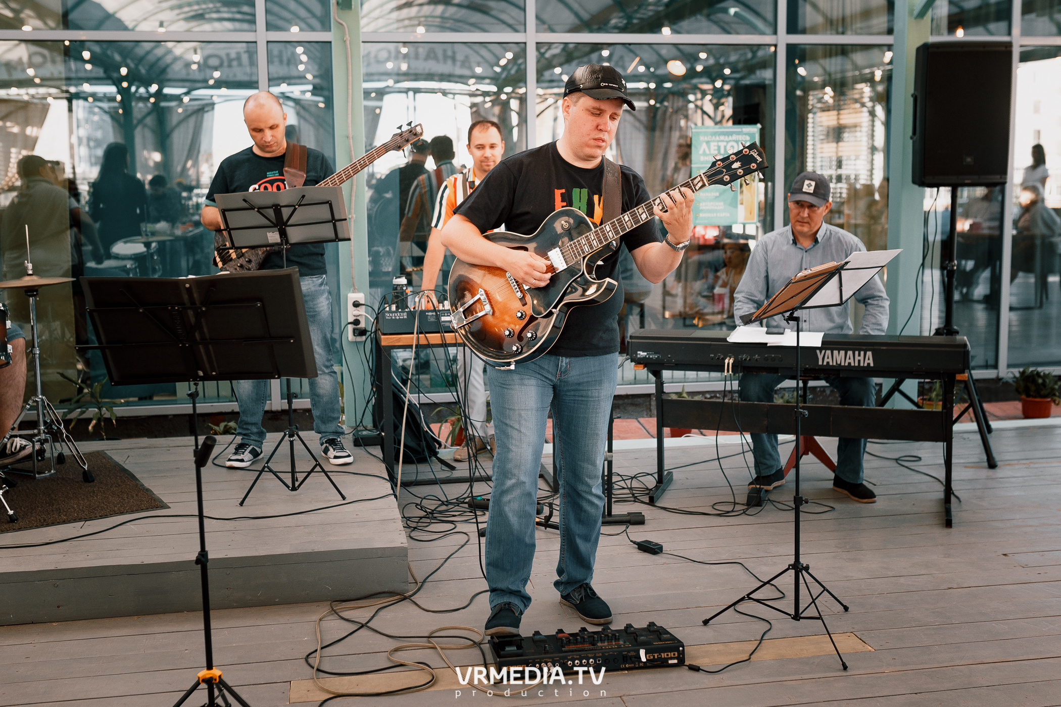 Джазовая среда. Вечера джаза