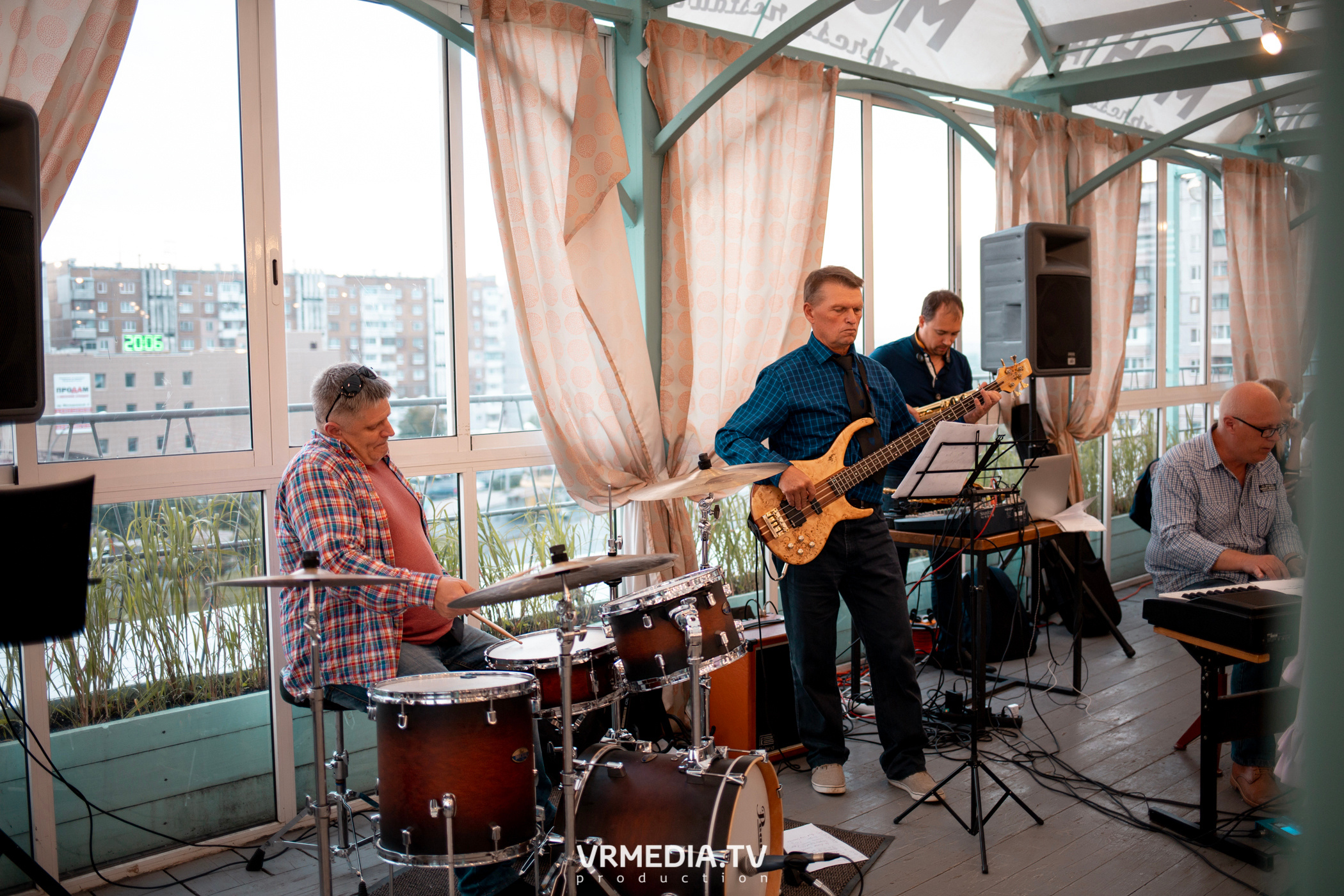 Джазовая среда