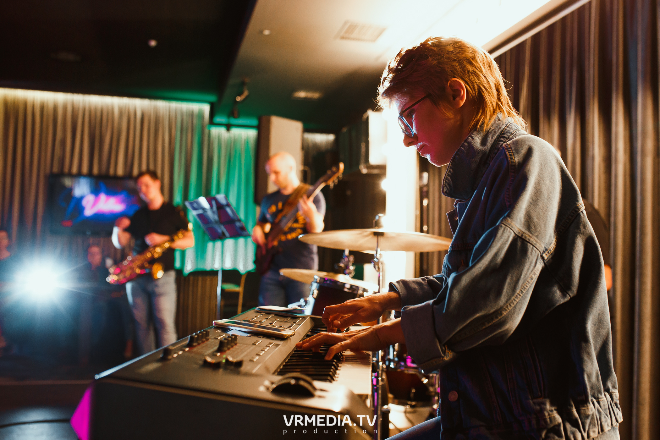 JAM SESSION в караоке «Volna»