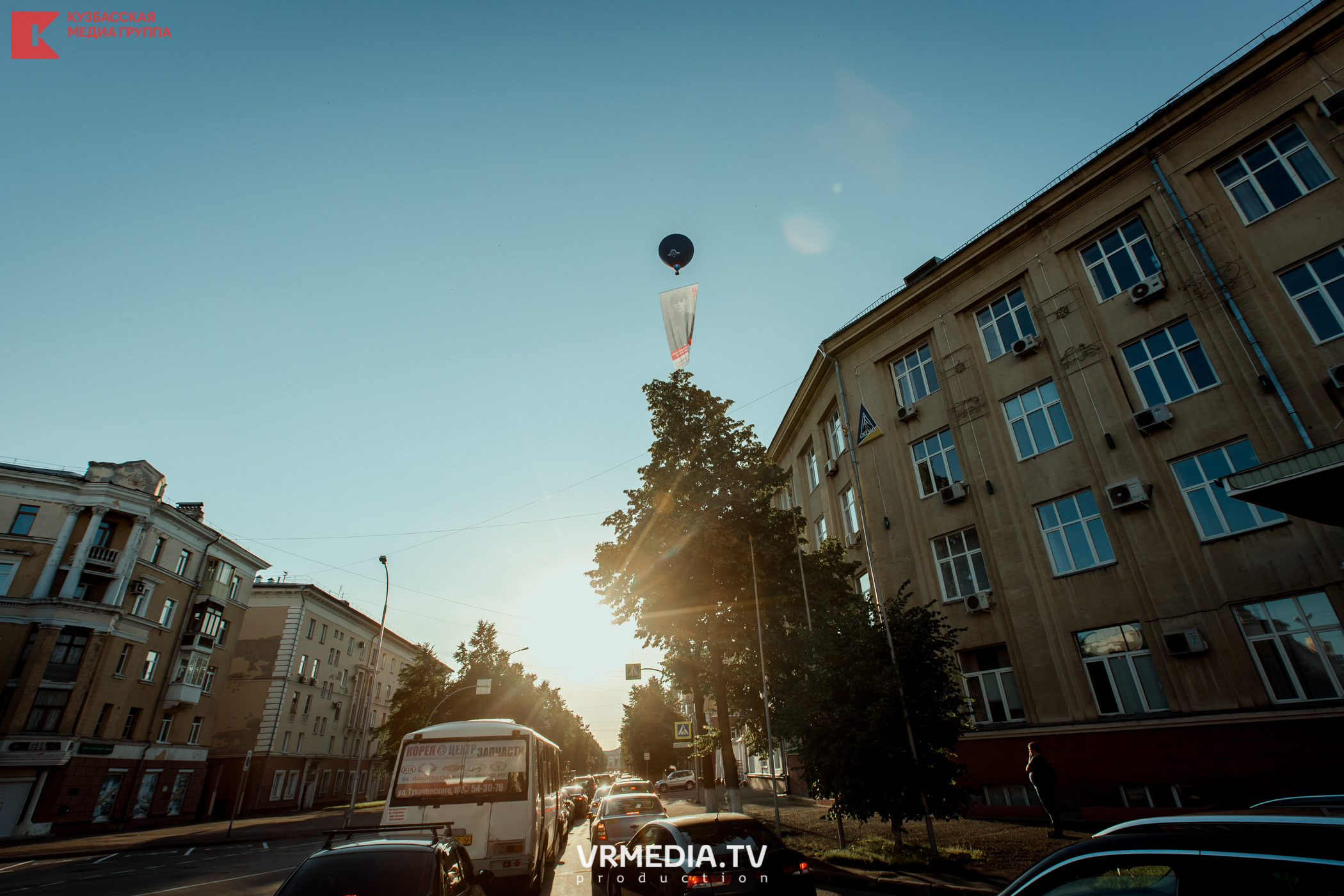 Запуск воздушный шаров. Герой Брестской крепости